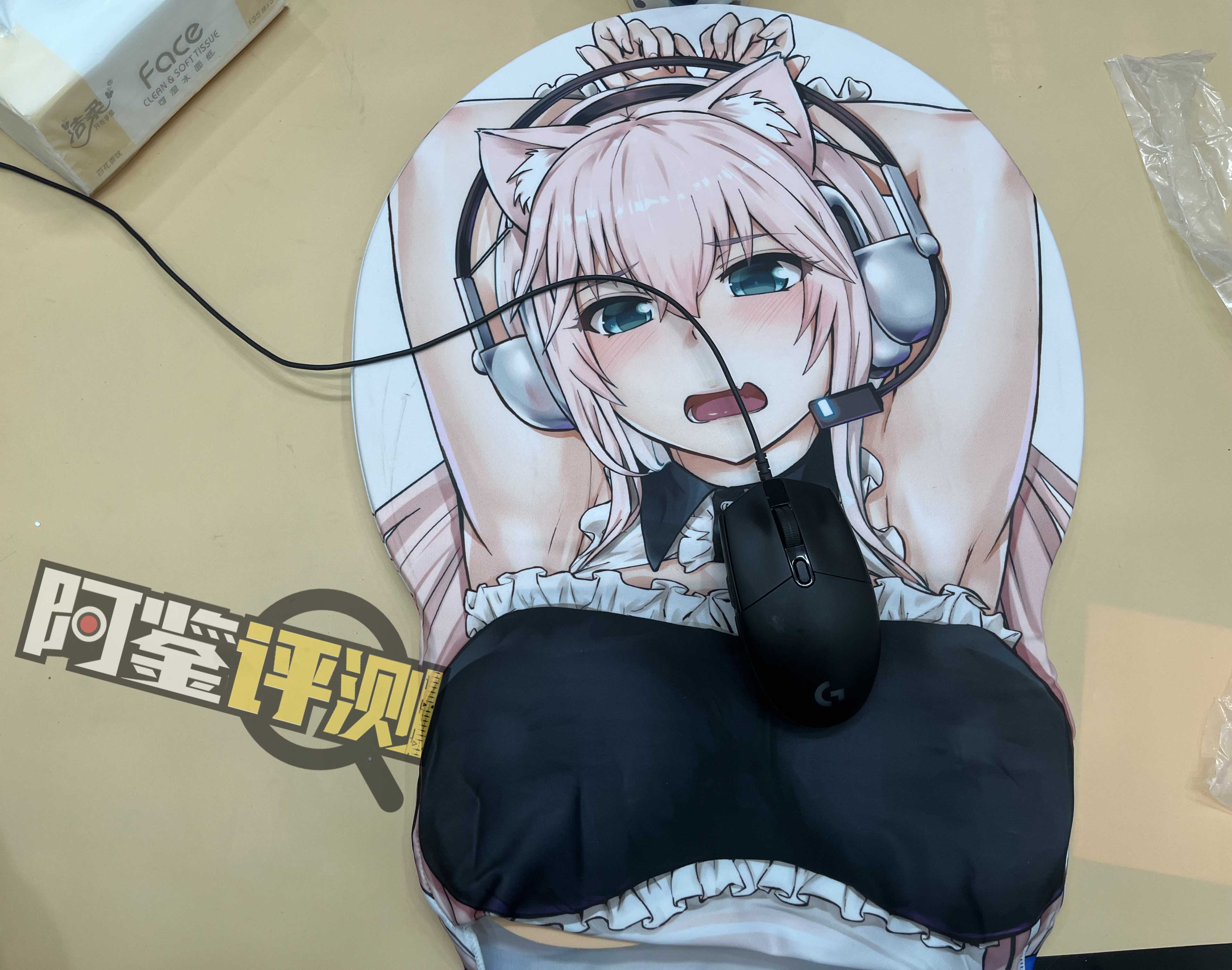 胸模搭档best match！日本汤玛托易士大型鼠标垫板评测，居然真的这么大？？！