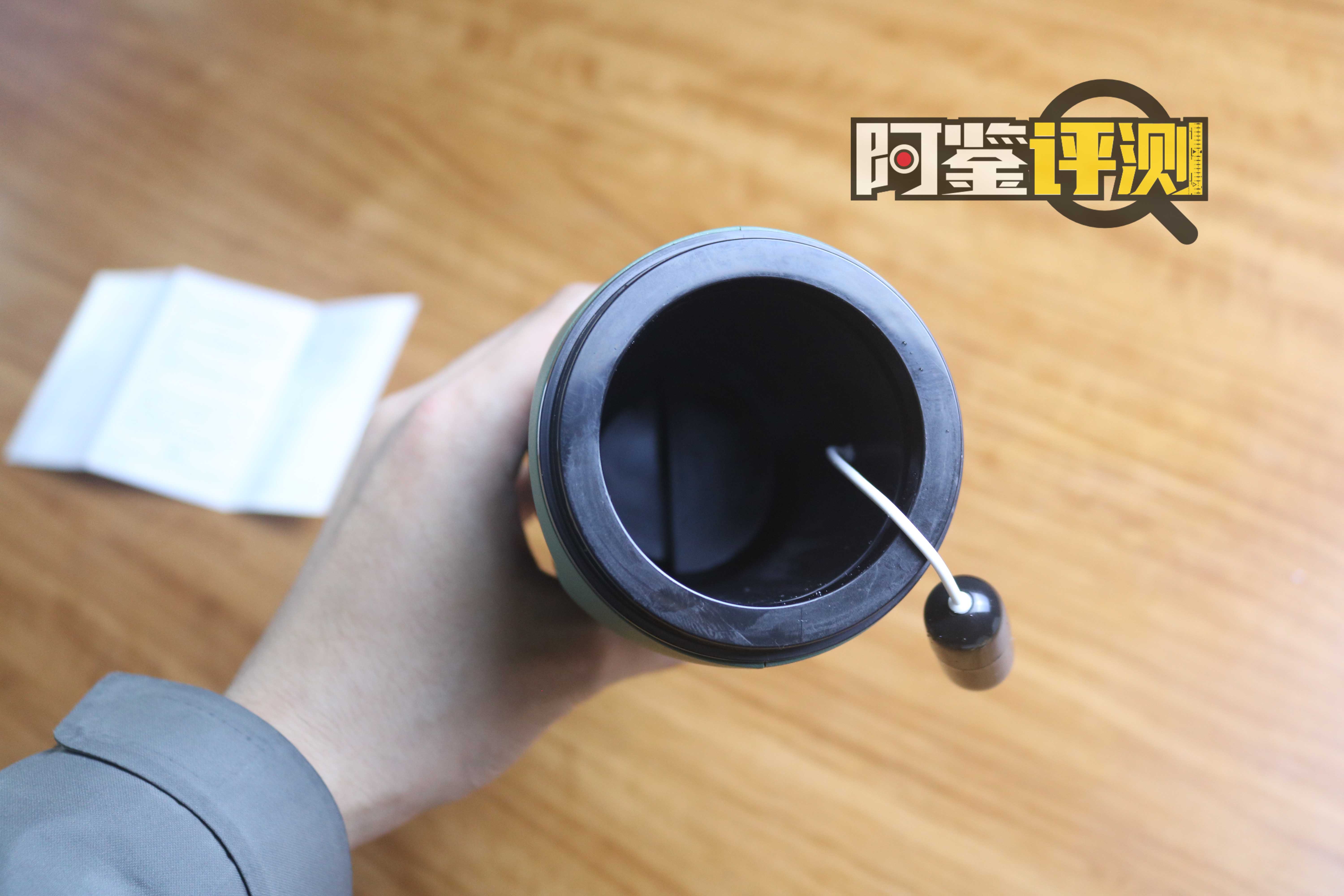 unimat吮吸电动杯评测，深沉绿色自吸保龄球