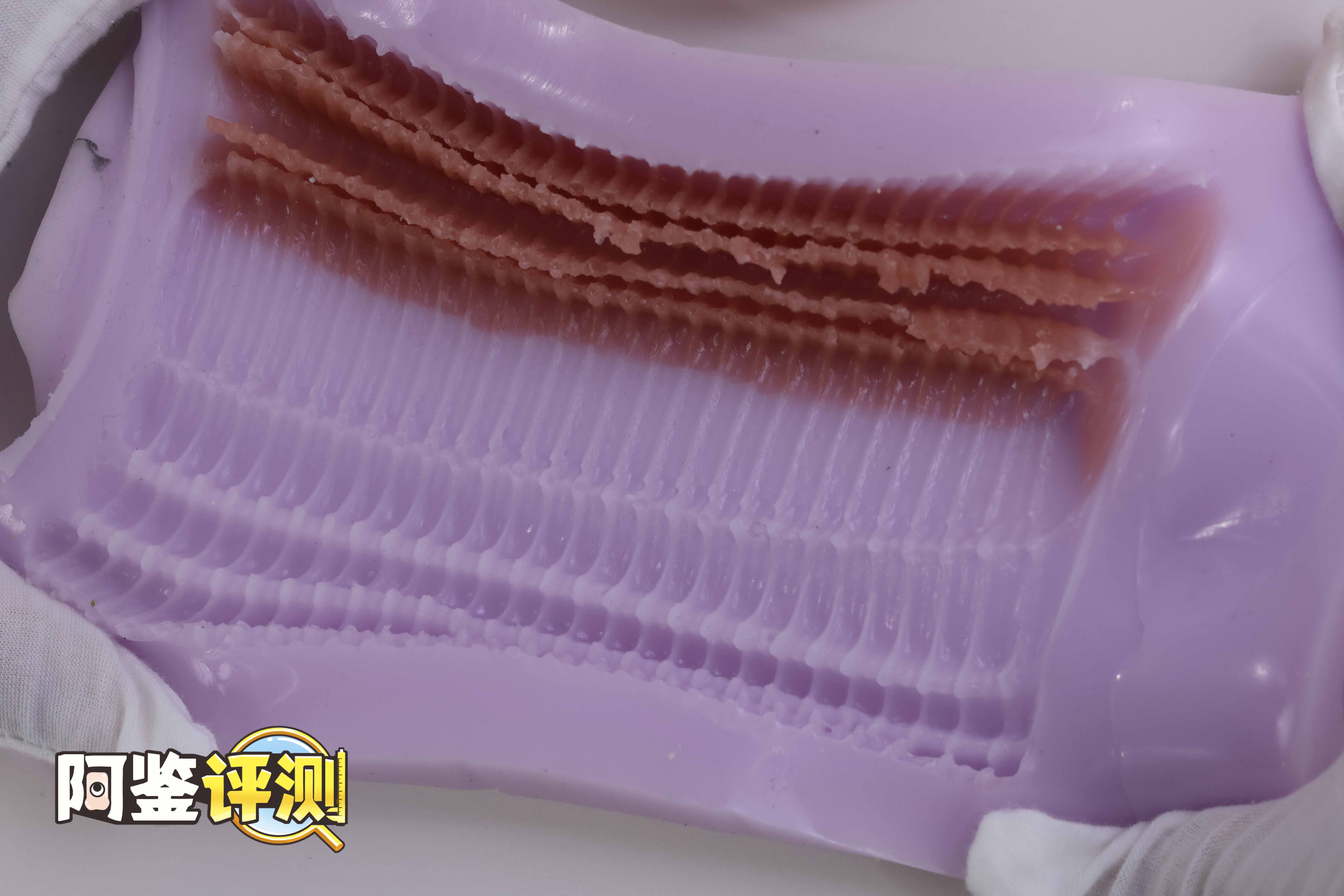 火炮——”假面怪盗”评测!越来越浮夸的双面结构!像是玻璃花窗一样的复杂网格凸起