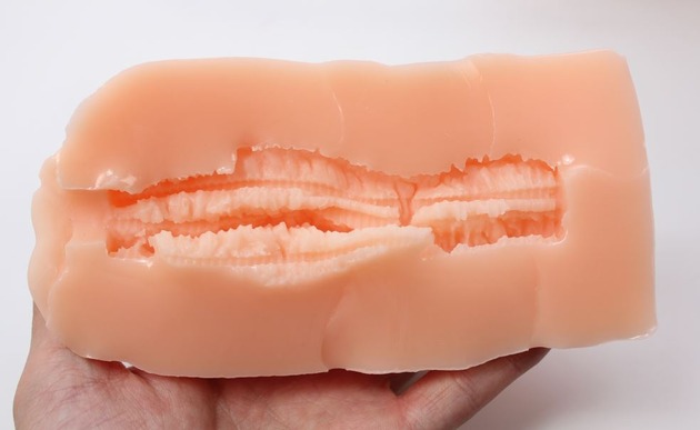 汤玛托易士-“奴隶契约书”评测！超突出的四根肉筋！竿式刺激设计？！