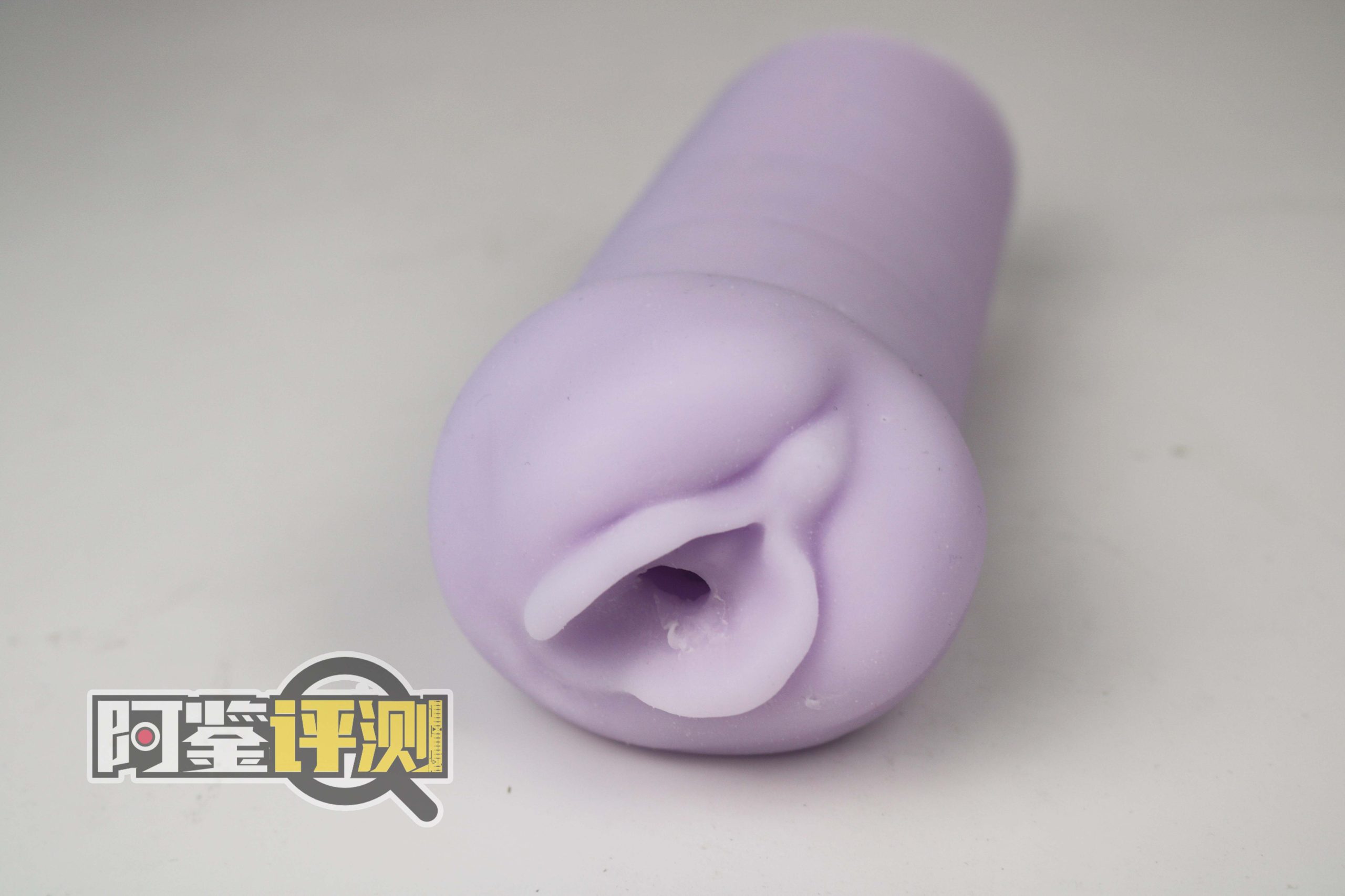 Hotpower“淫臭完败STRONG ERO”，牛牛跑高铁！牙刷般的“双轨道”