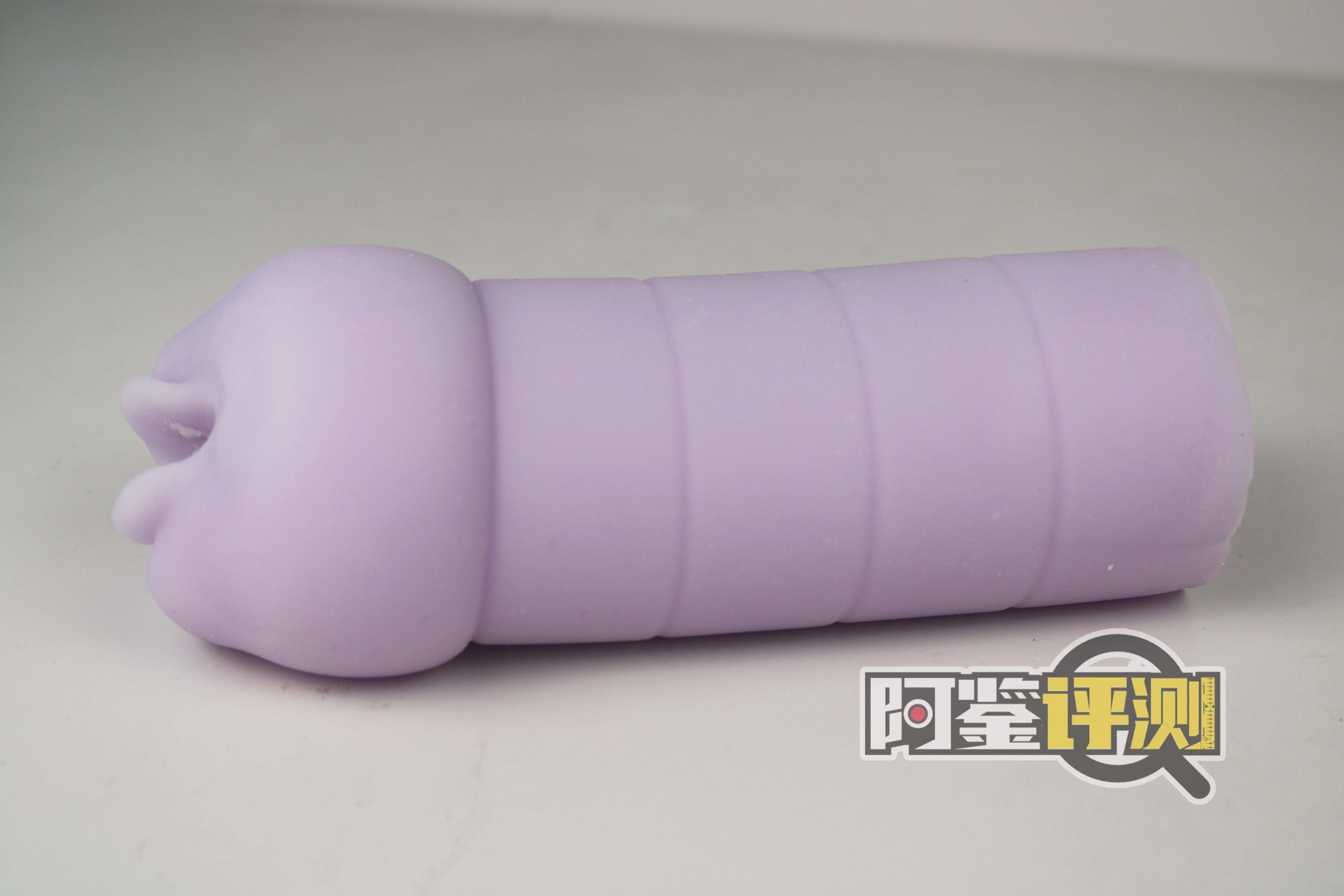 Hotpower“淫臭完败STRONG ERO”，牛牛跑高铁！牙刷般的“双轨道”