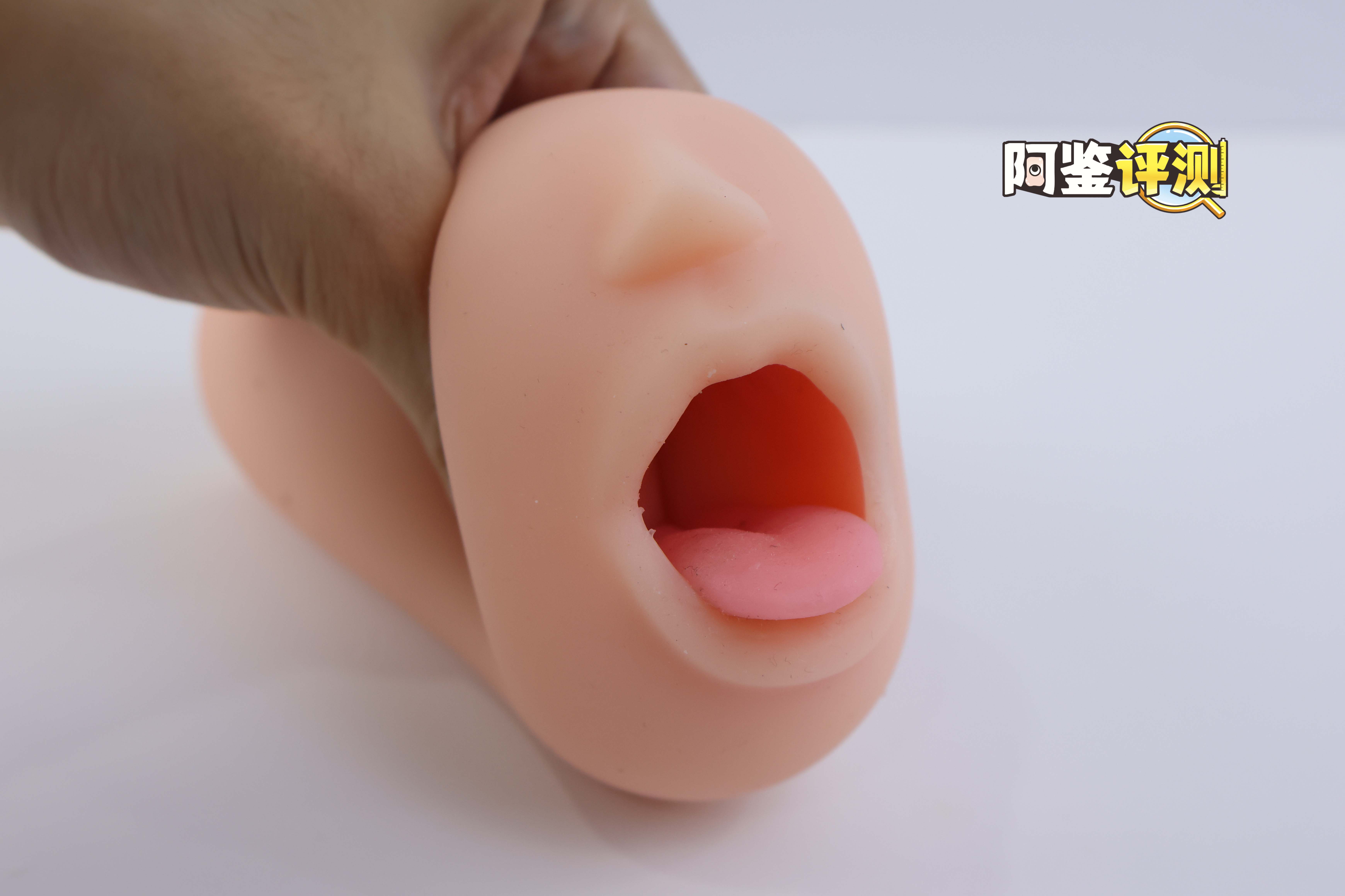 RKT——“miko口仆”评测！（中低刺激）简单软牙和喉咙凸起，适合新手的入门级口杯！