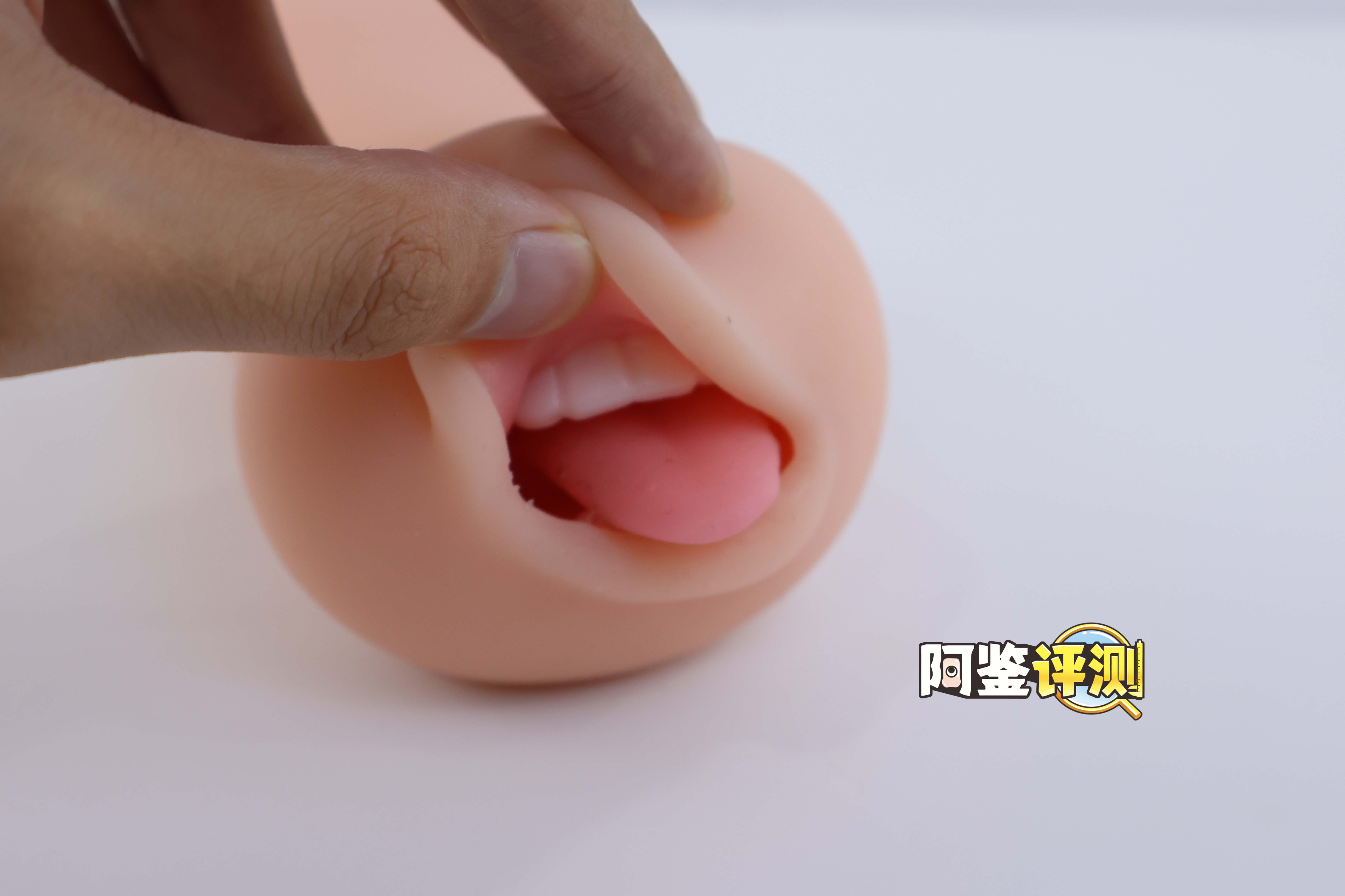 RKT——“miko口仆”评测！（中低刺激）简单软牙和喉咙凸起，适合新手的入门级口杯！