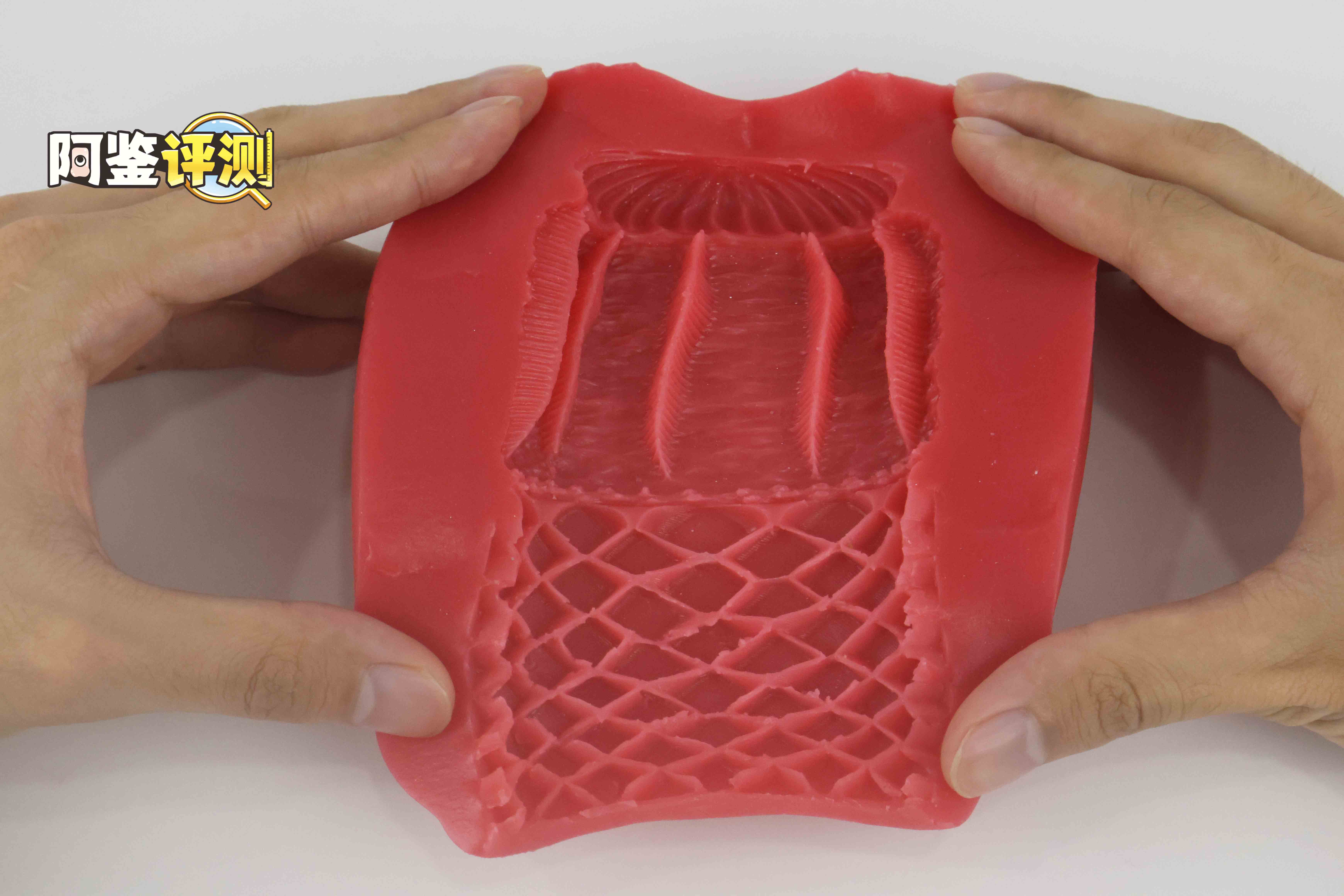 国产大魔王—“子宫出借”评测!直捣黄龙,正中红心!