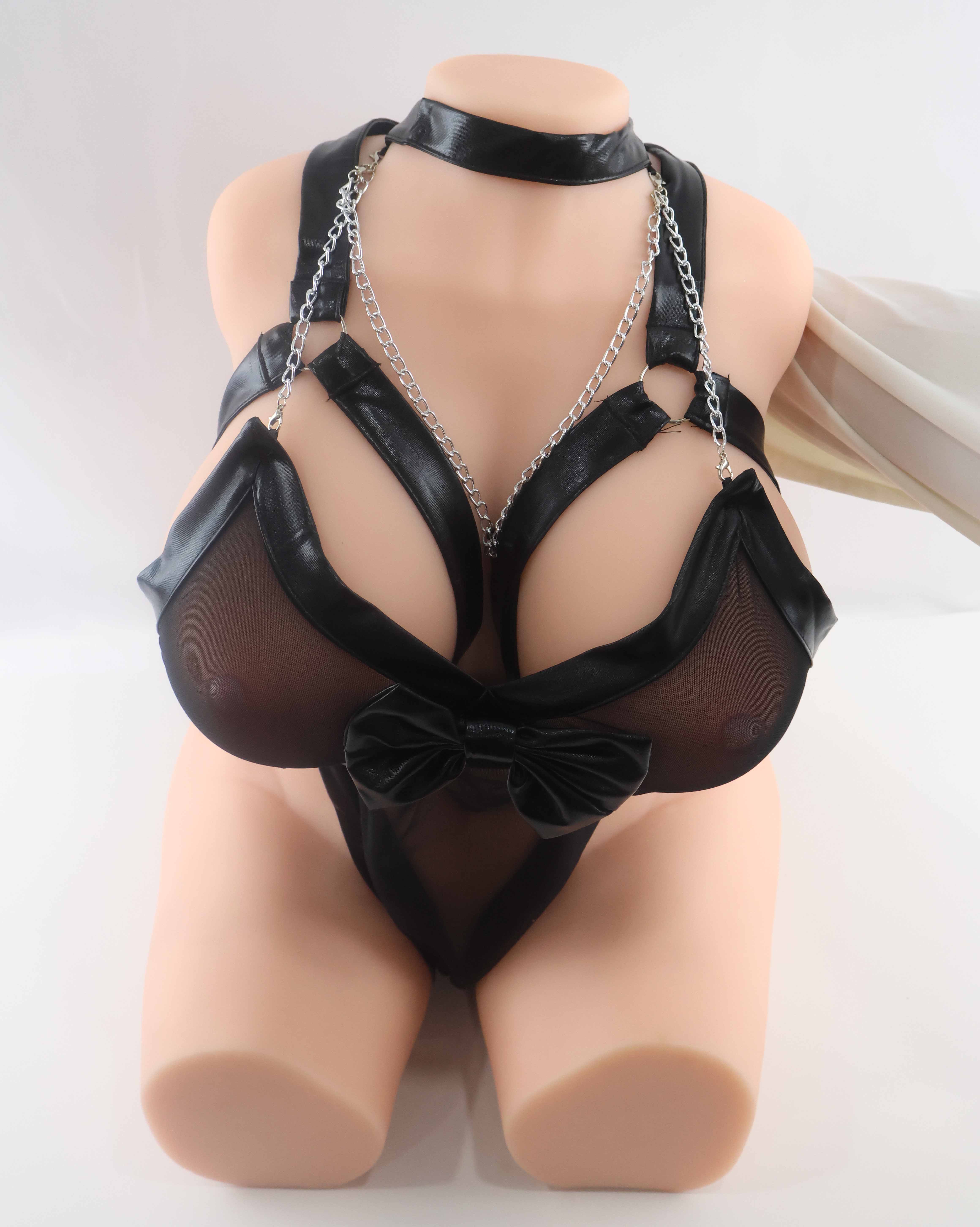 【流量警告】完熟女郎大身体试衣照片（废稿素材）