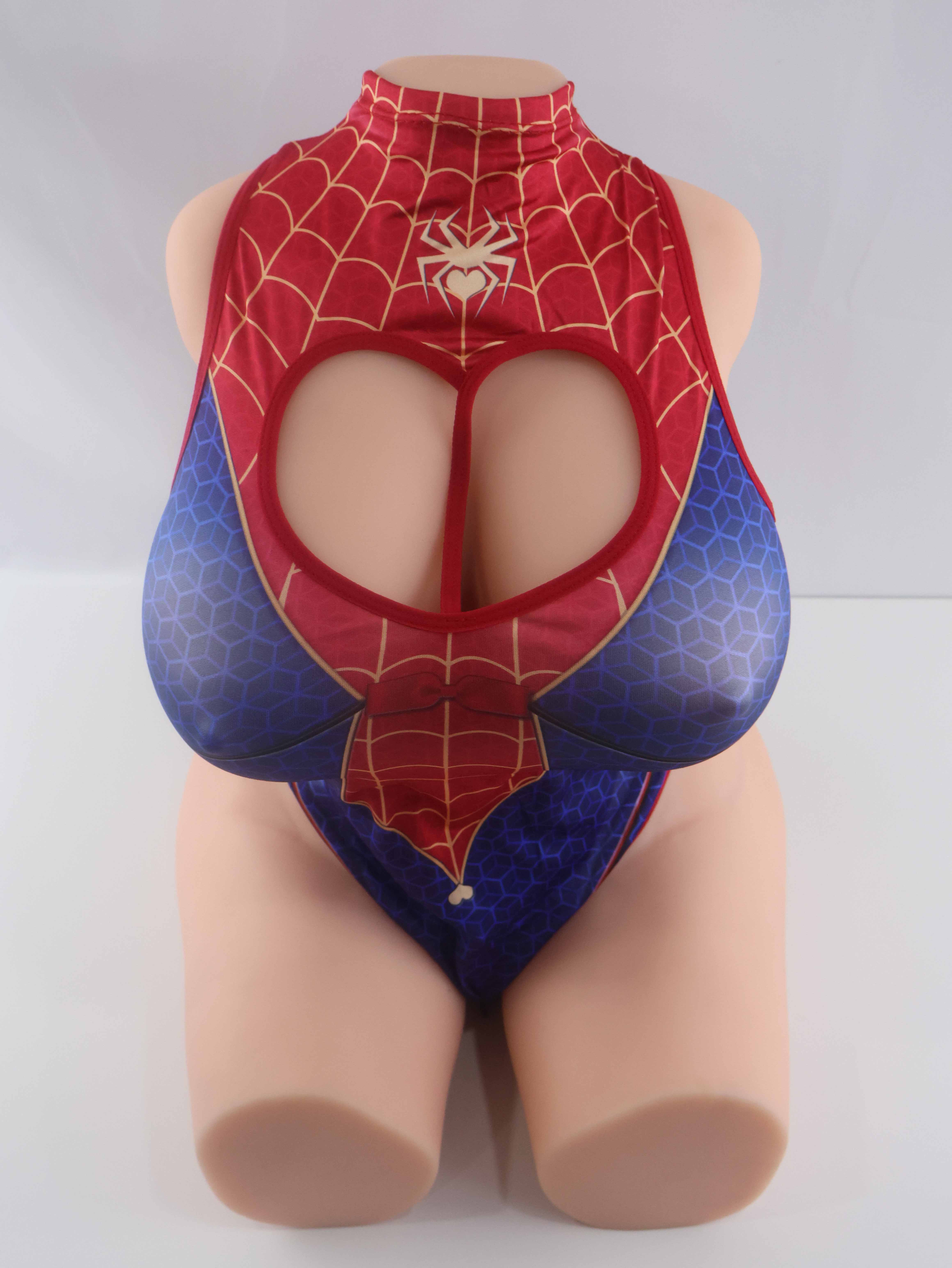 【流量警告】完熟女郎大身体试衣照片（废稿素材）