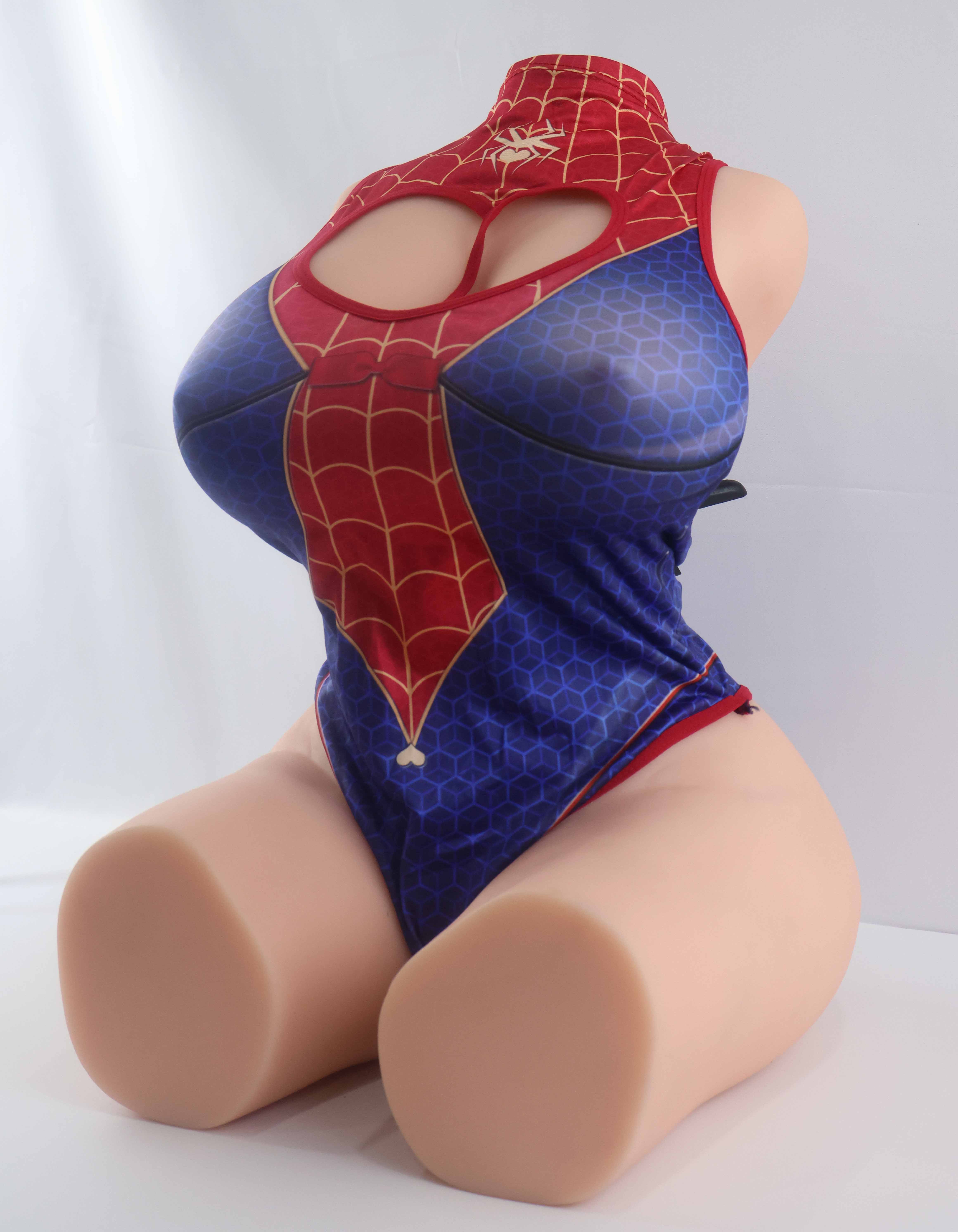 【流量警告】完熟女郎大身体试衣照片（废稿素材）