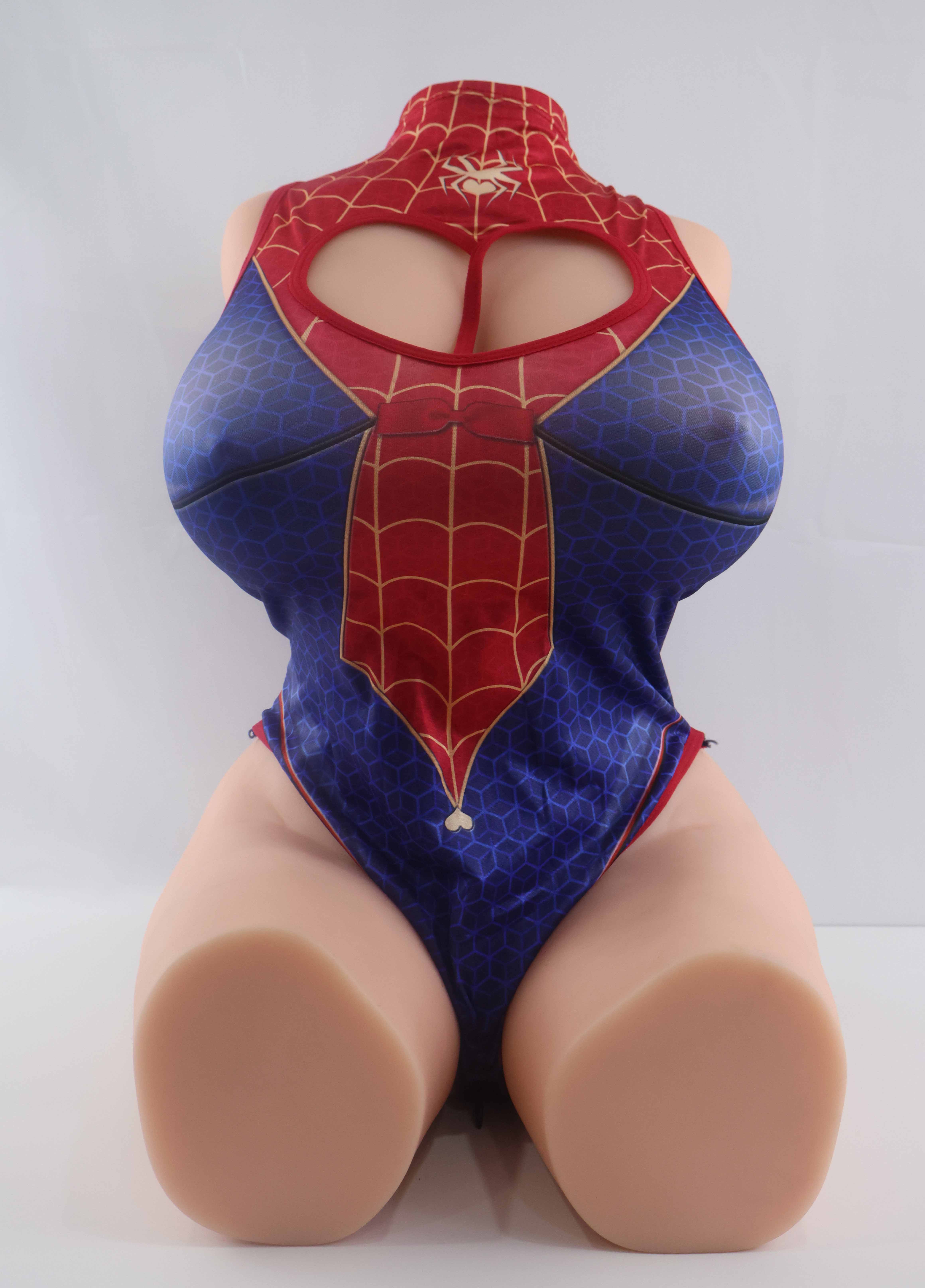 【流量警告】完熟女郎大身体试衣照片（废稿素材）