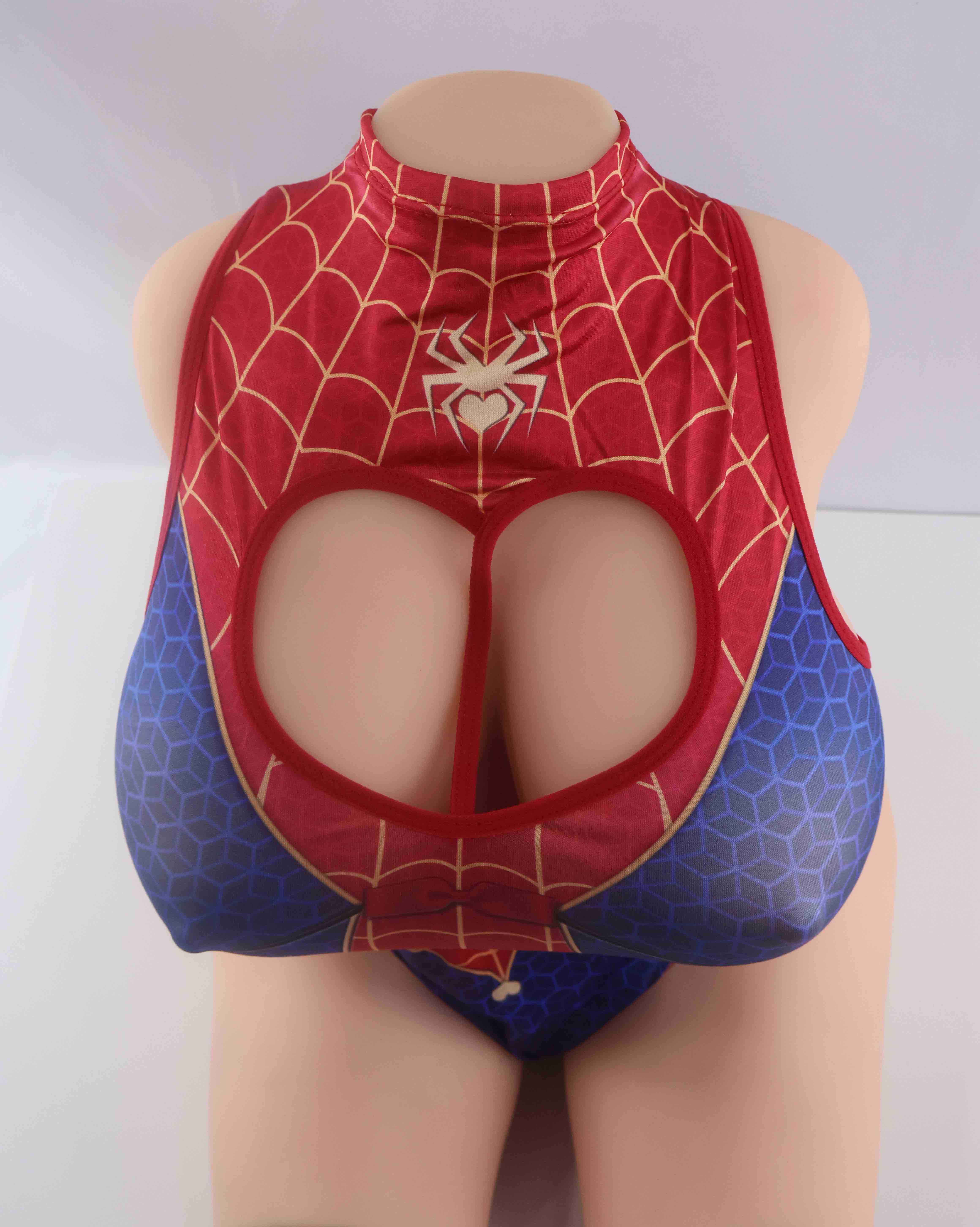 【流量警告】完熟女郎大身体试衣照片（废稿素材）