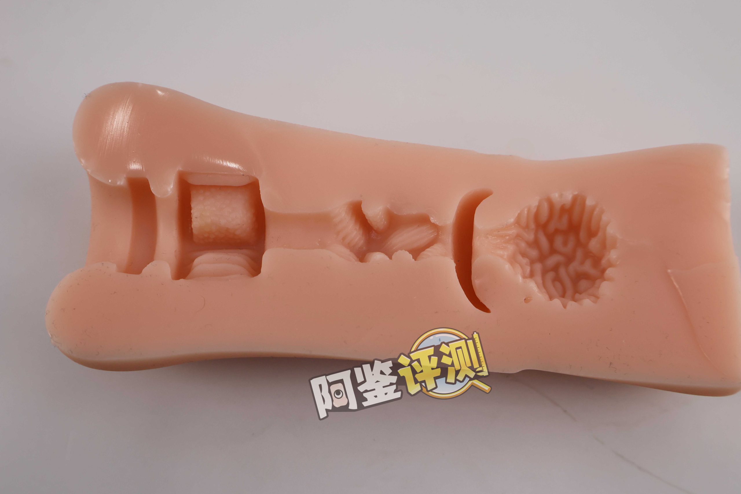 对子哈特—“R20四代-soft版”评测！驯化后的“牛牛杀手”！是否多了些温柔呢？