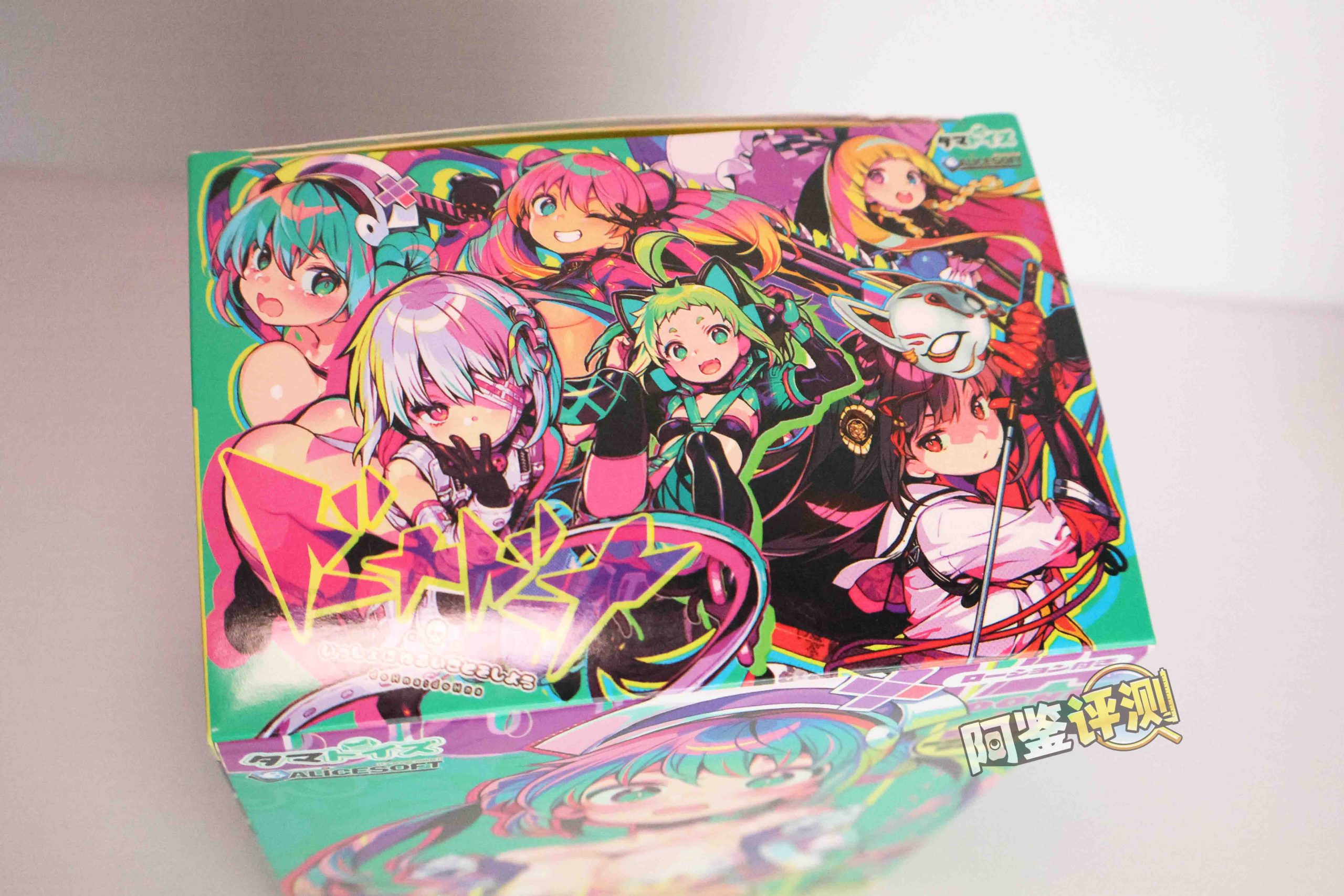 汤玛托易士——“搞笑/联动类飞机杯”大评测！①