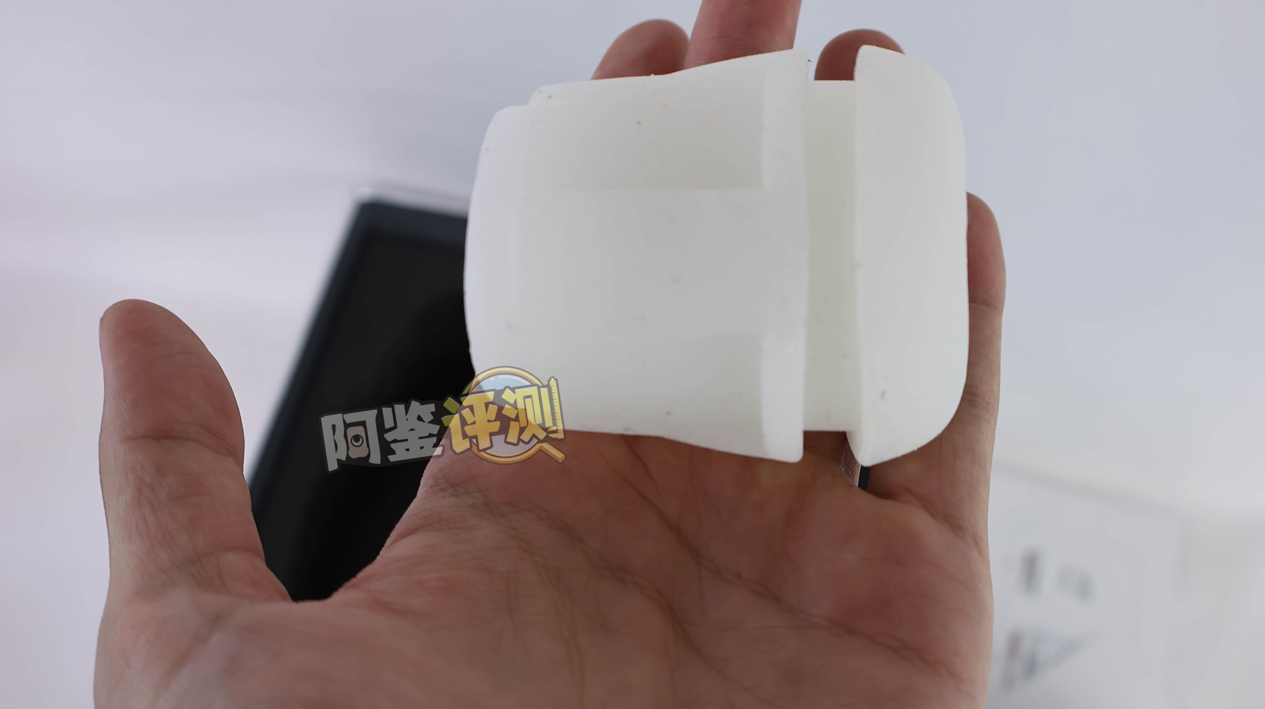 Roomfun——“离心旋转电动杯”评测！曾经火遍Q群的“梗图”秒潮离心机，实际体验到底如何？