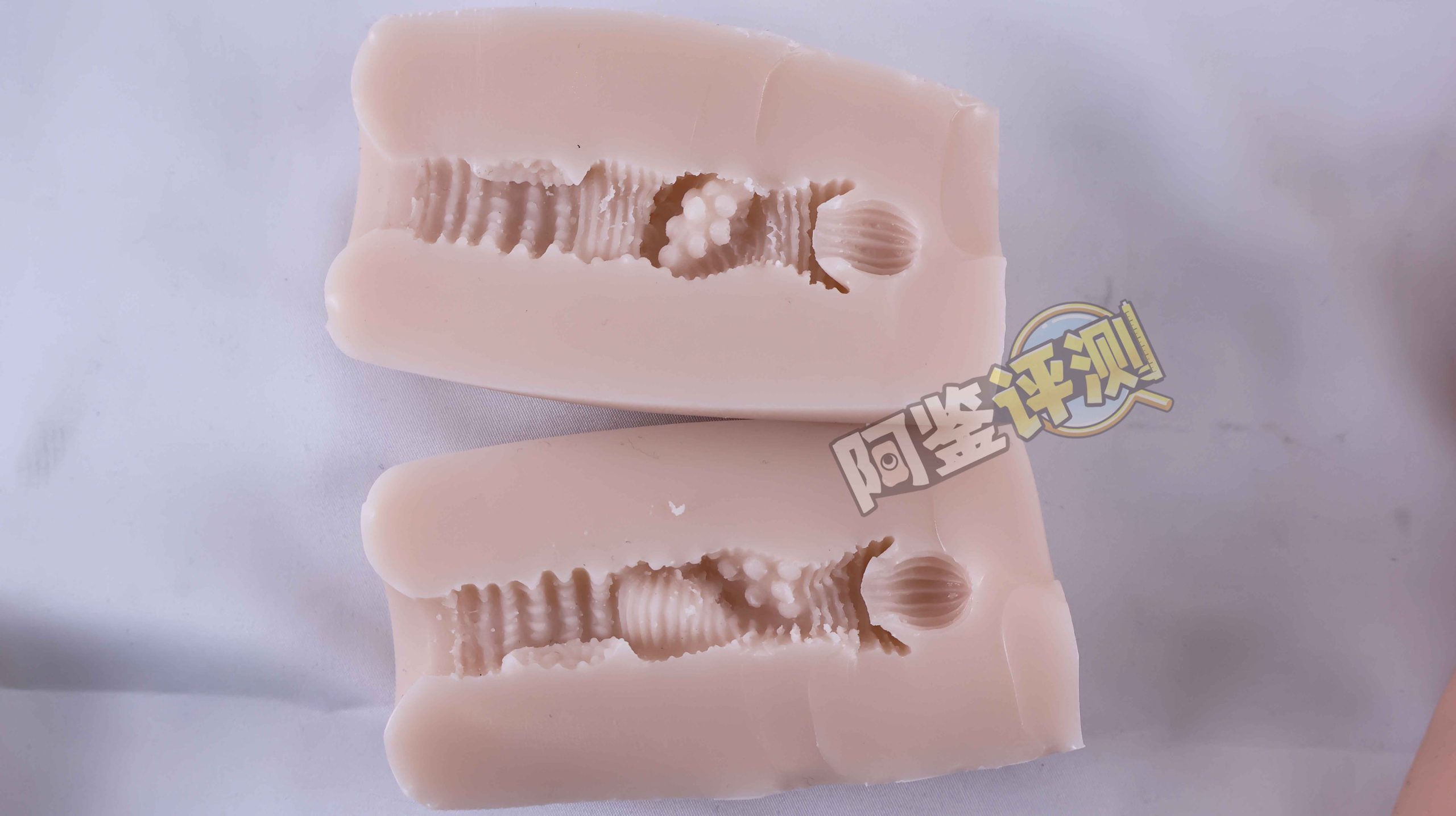 杯多多-“七彩罐娘”评测！隐蔽型的可乐罐飞机杯，图一乐还是真实用？（上：红，黄，橙）