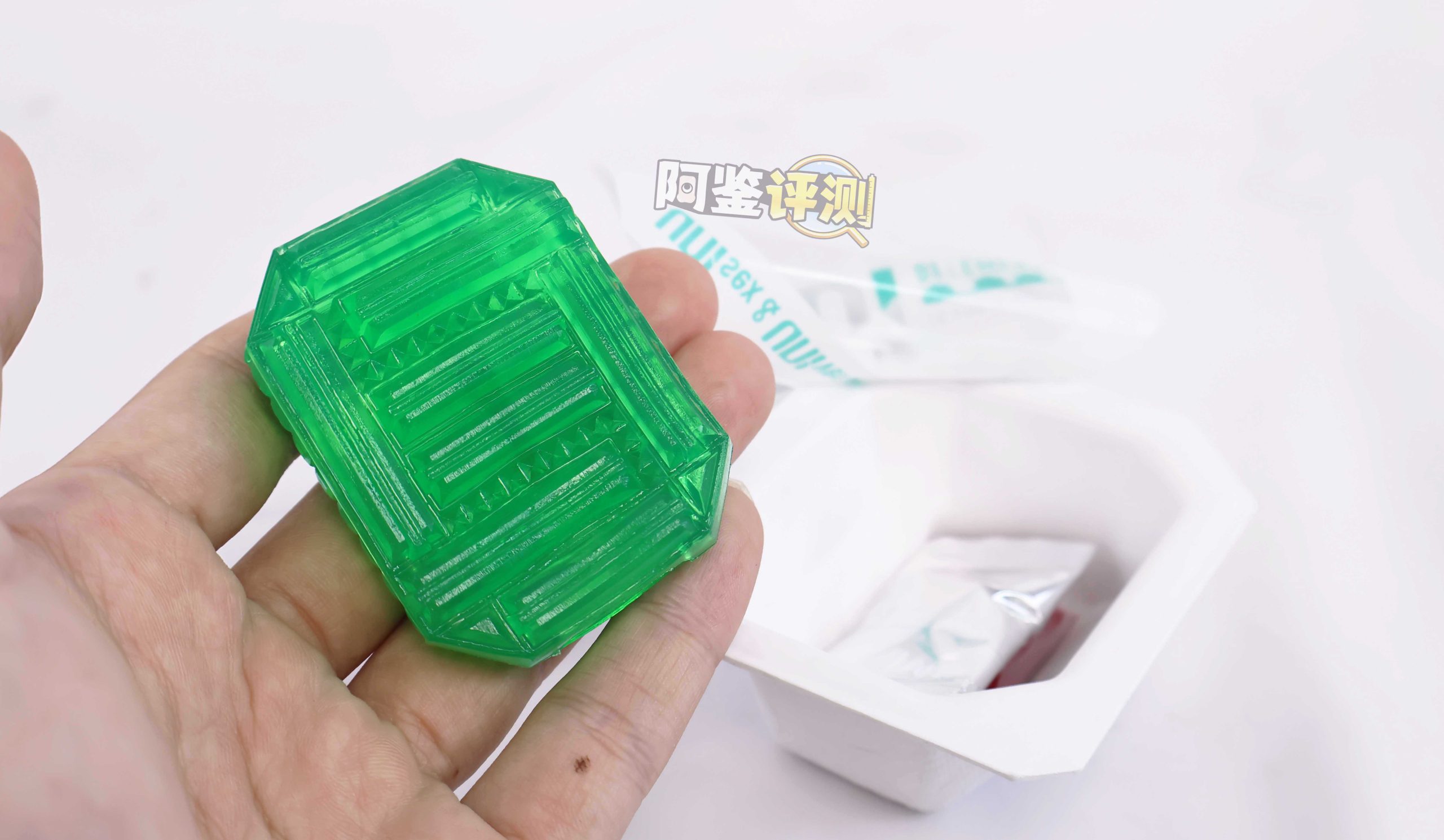 汤玛托易士——“雏宫病院”评测！“运输船”一样的层叠方块，有机胶体中有种机械的无机感