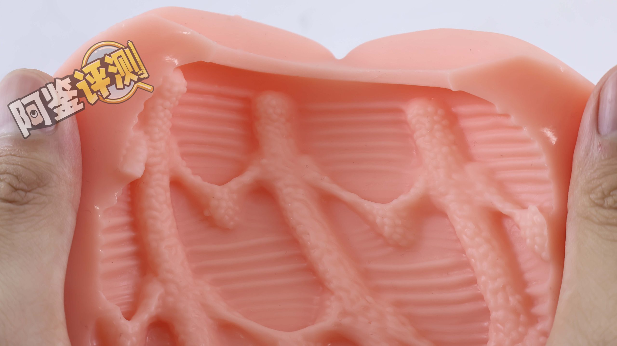 对子哈特—“秘镜欲情”评测！慢于潮流的对子哈特，仍然在保持自己的工匠之心