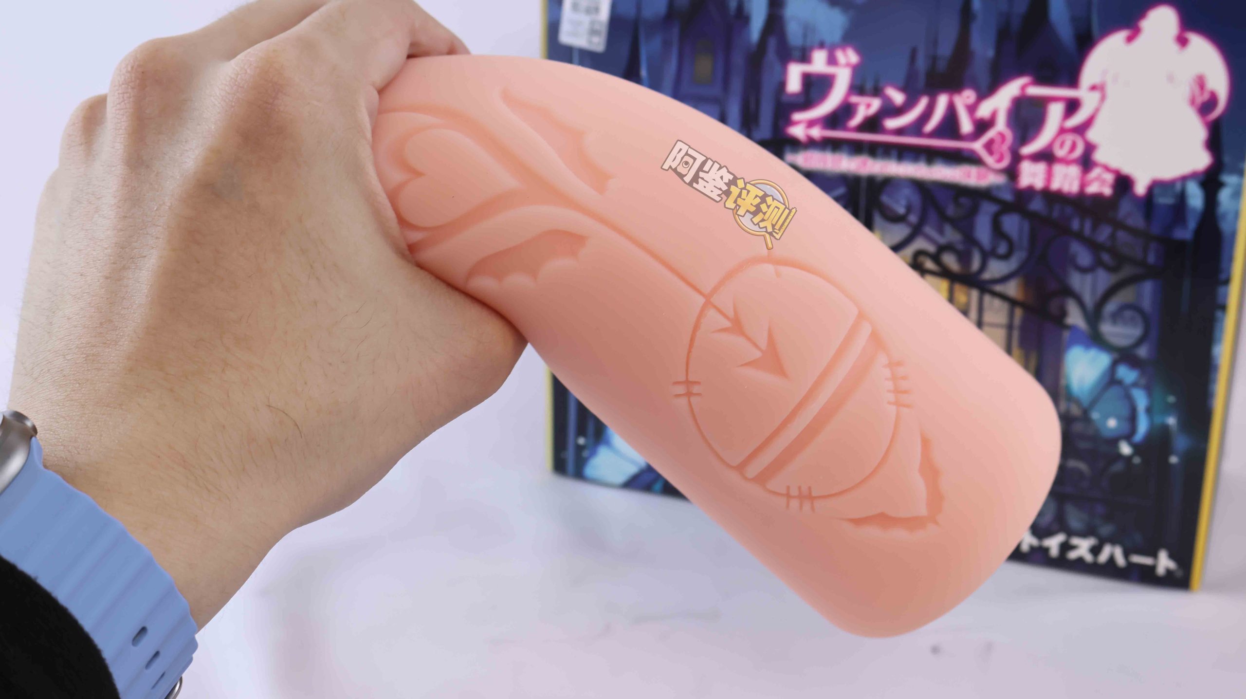 对子哈特——“舞踏会”评测！难以理解的古怪设计，像是礼盒中的月饼一样华而不实