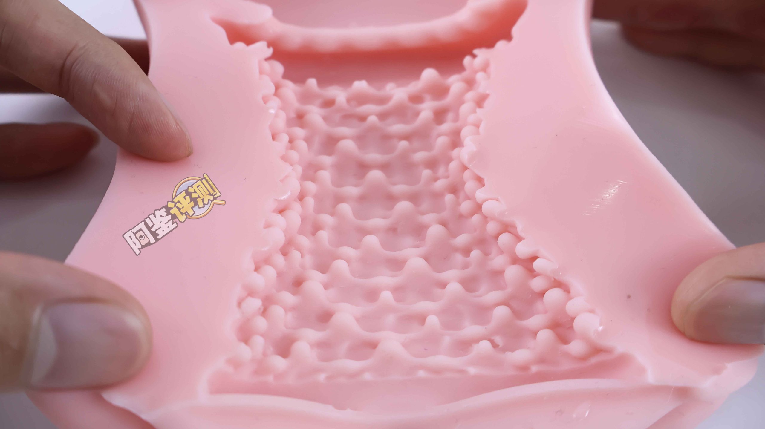 网易春风——“元娘2代（春夏）”评测！同样的小杯风格？这胶体设计师真得给插画师磕一个吧