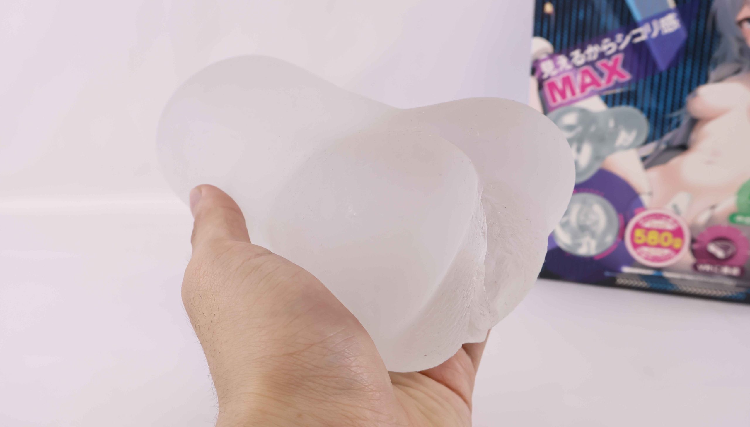 LoveFactor——“纯白机娘”评测！比起透明的核心卖点，胶体的黏着感给我印象更深...