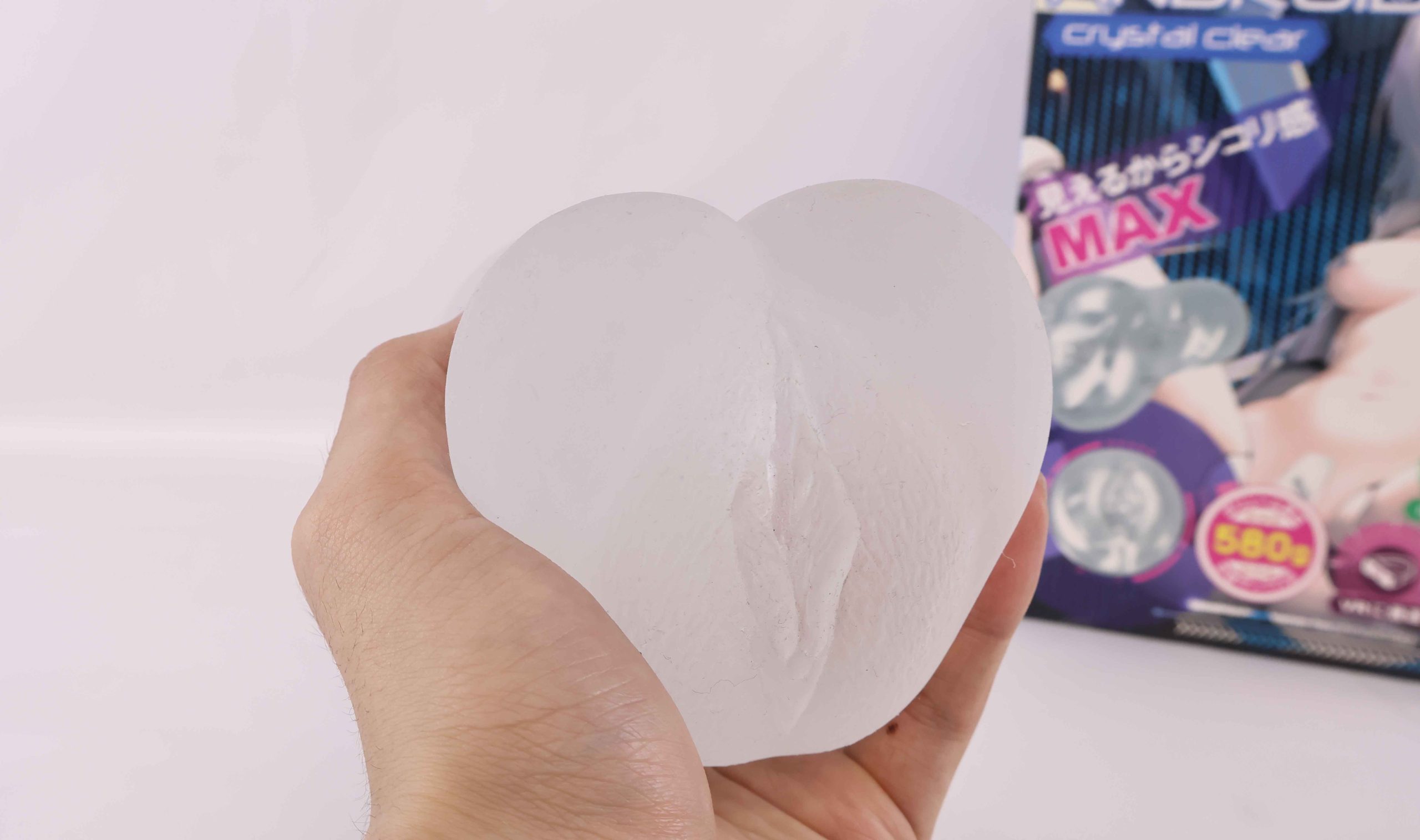 LoveFactor——“纯白机娘”评测！比起透明的核心卖点，胶体的黏着感给我印象更深...