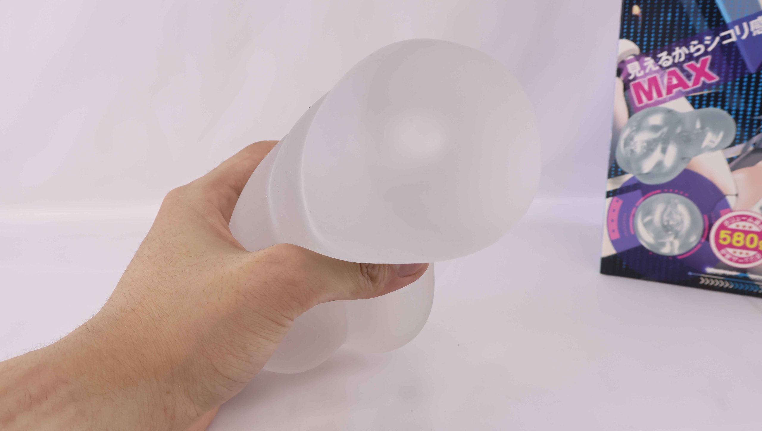 LoveFactor——“纯白机娘”评测！比起透明的核心卖点，胶体的黏着感给我印象更深...