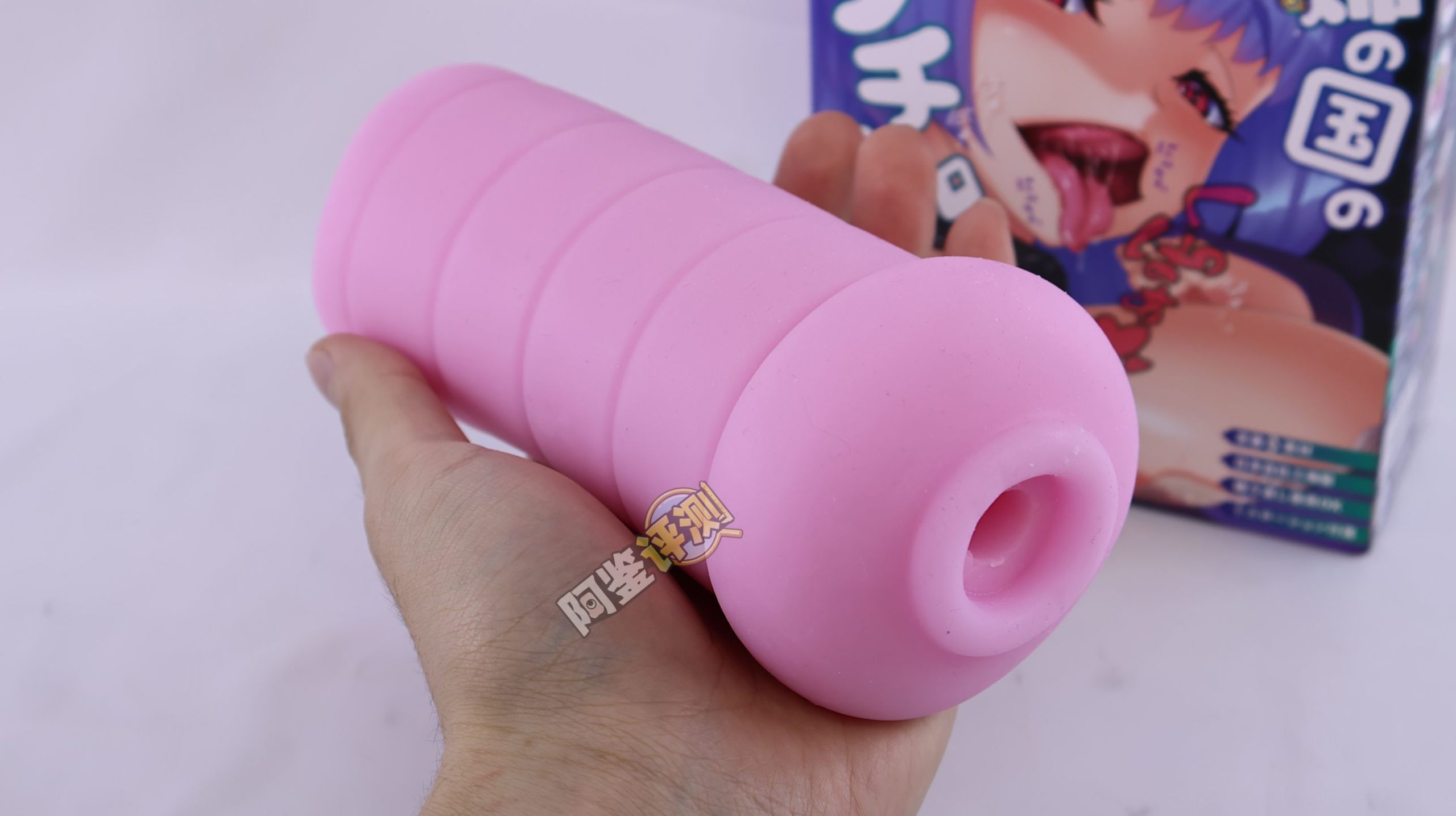 火炮——“口交皇后”评测！试图做出上下都有舌头的口交感，但实际结果相当平淡