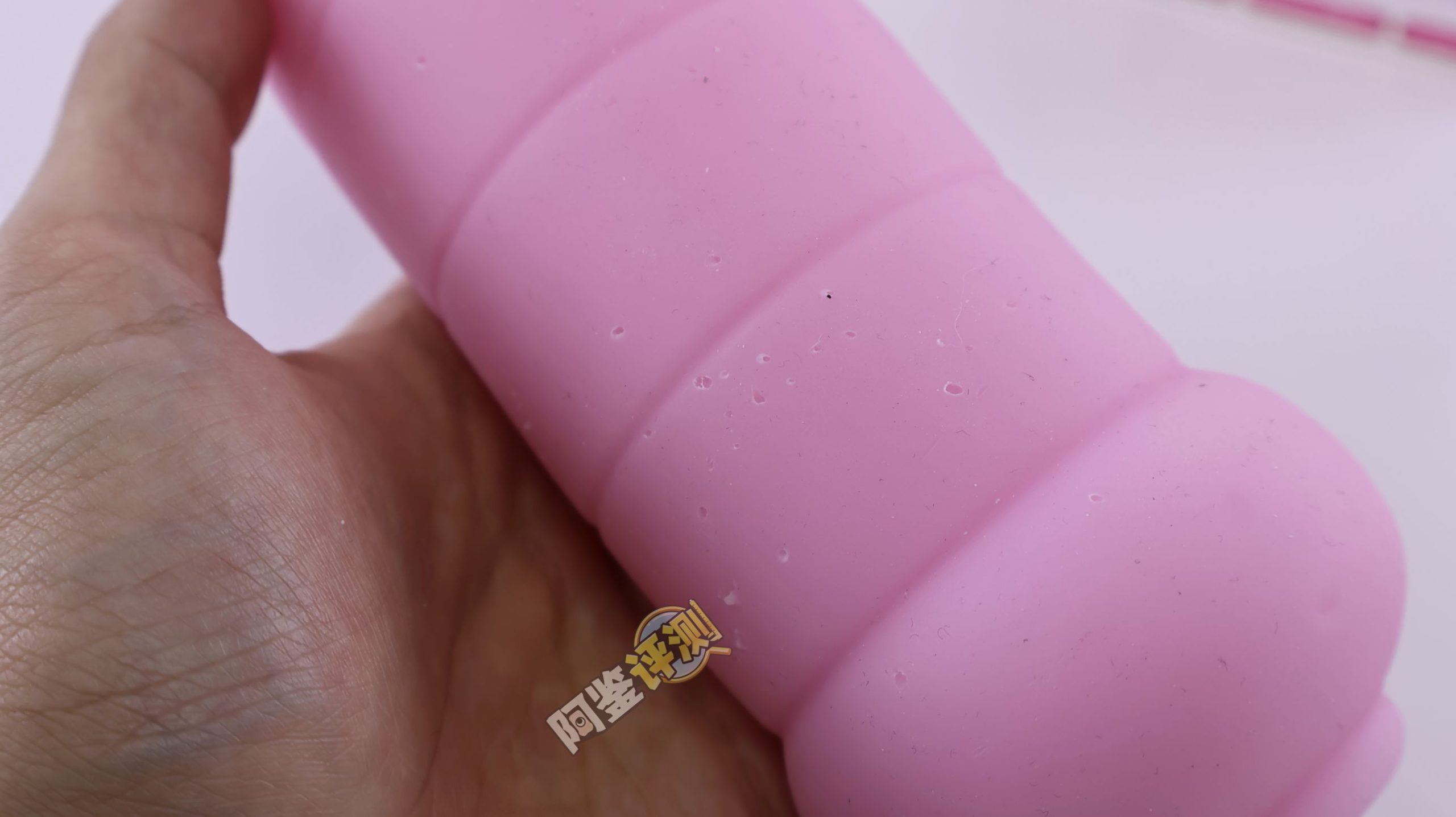 火炮——“傲慢雌小鬼-派娜酱”评测！大倒模上拆下来的杯子，肉感足够但有些简单