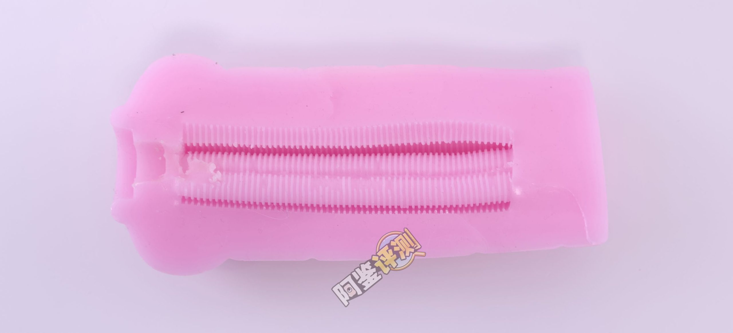 火炮——“口交皇后”评测！试图做出上下都有舌头的口交感，但实际结果相当平淡