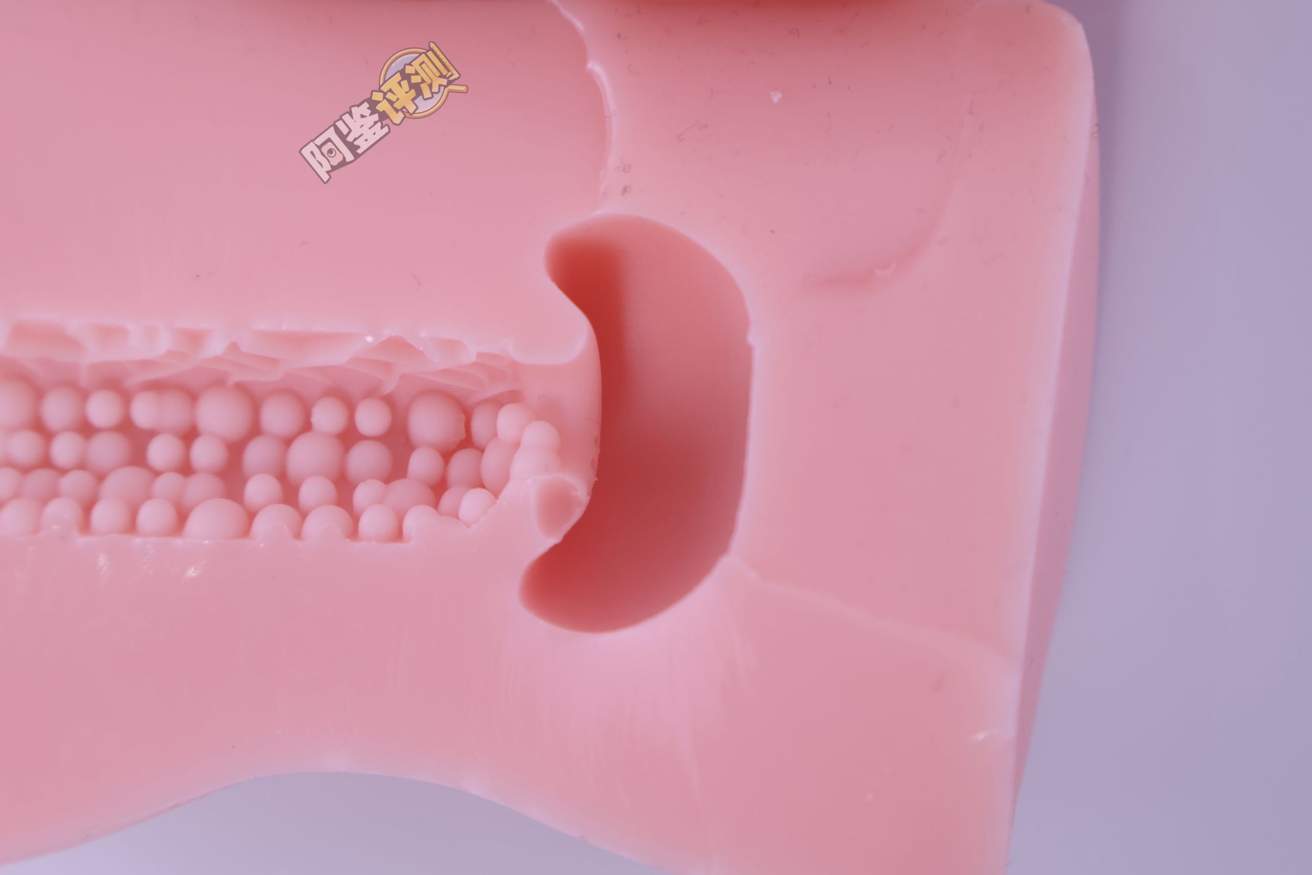 对子哈特——“性感圣经”评测！同样的双面结构，在不同材料体验下居然完全不同