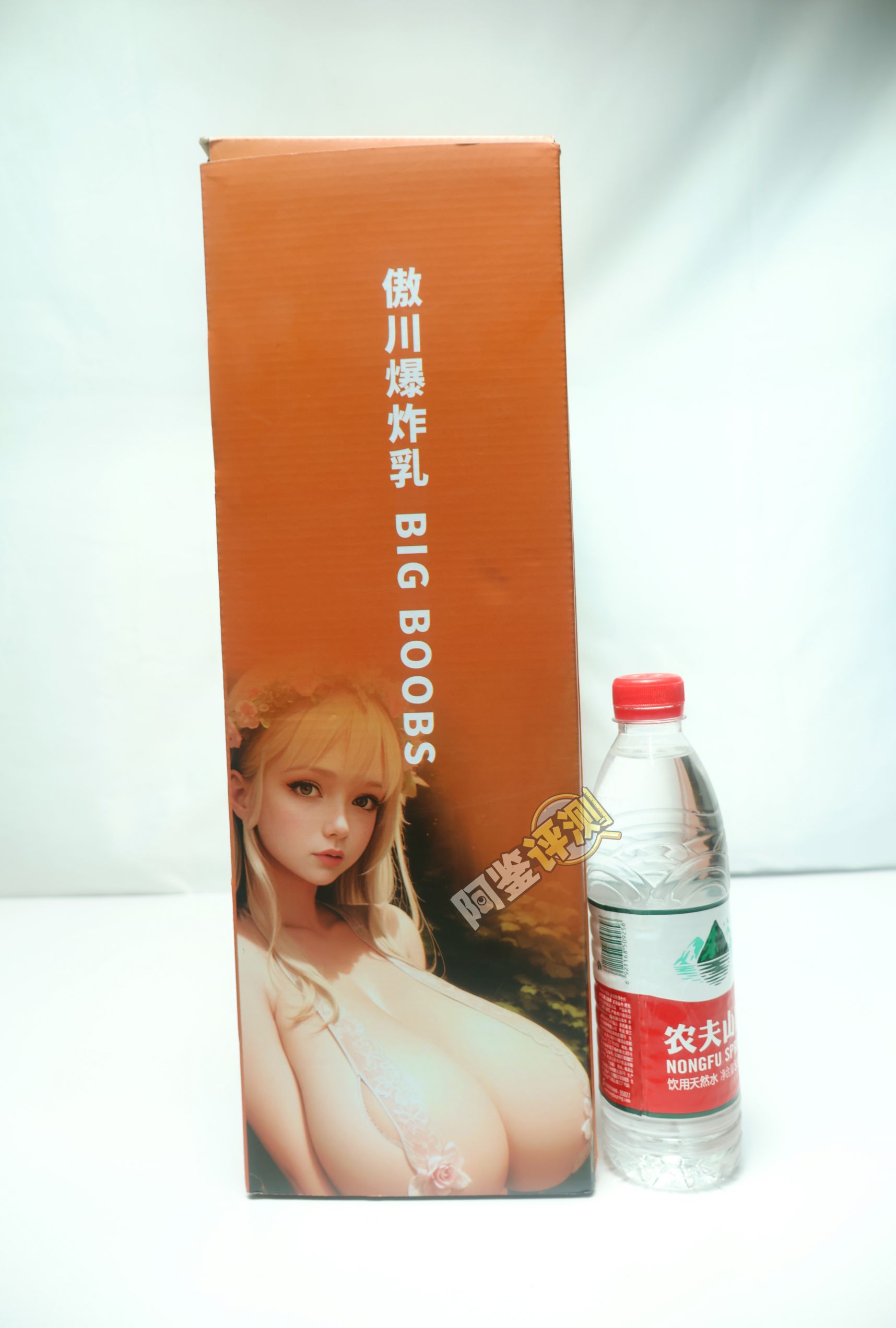 傲川——“爆乳娘”评测！猎奇的超级大雷，能铺满桌面的超级爆乳！