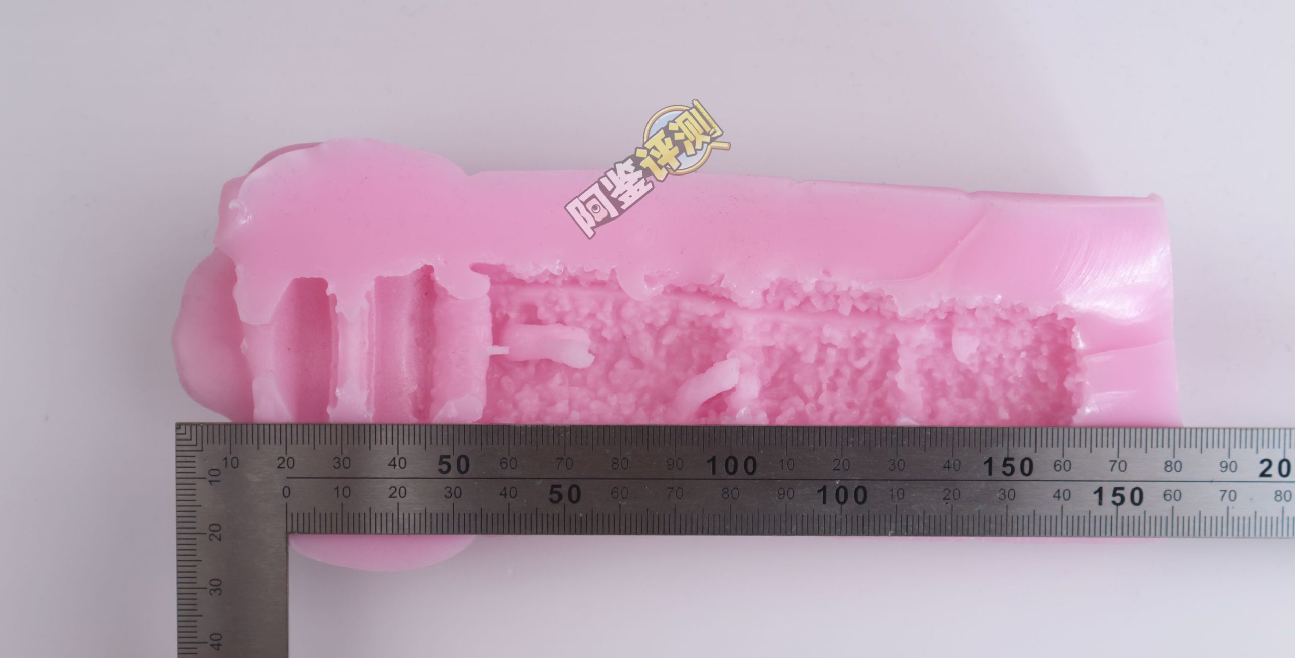 火炮——“残暴的阿丽奈”评测！平坦的“砂纸结构”，真空玩法下居然意外的体验很爽？