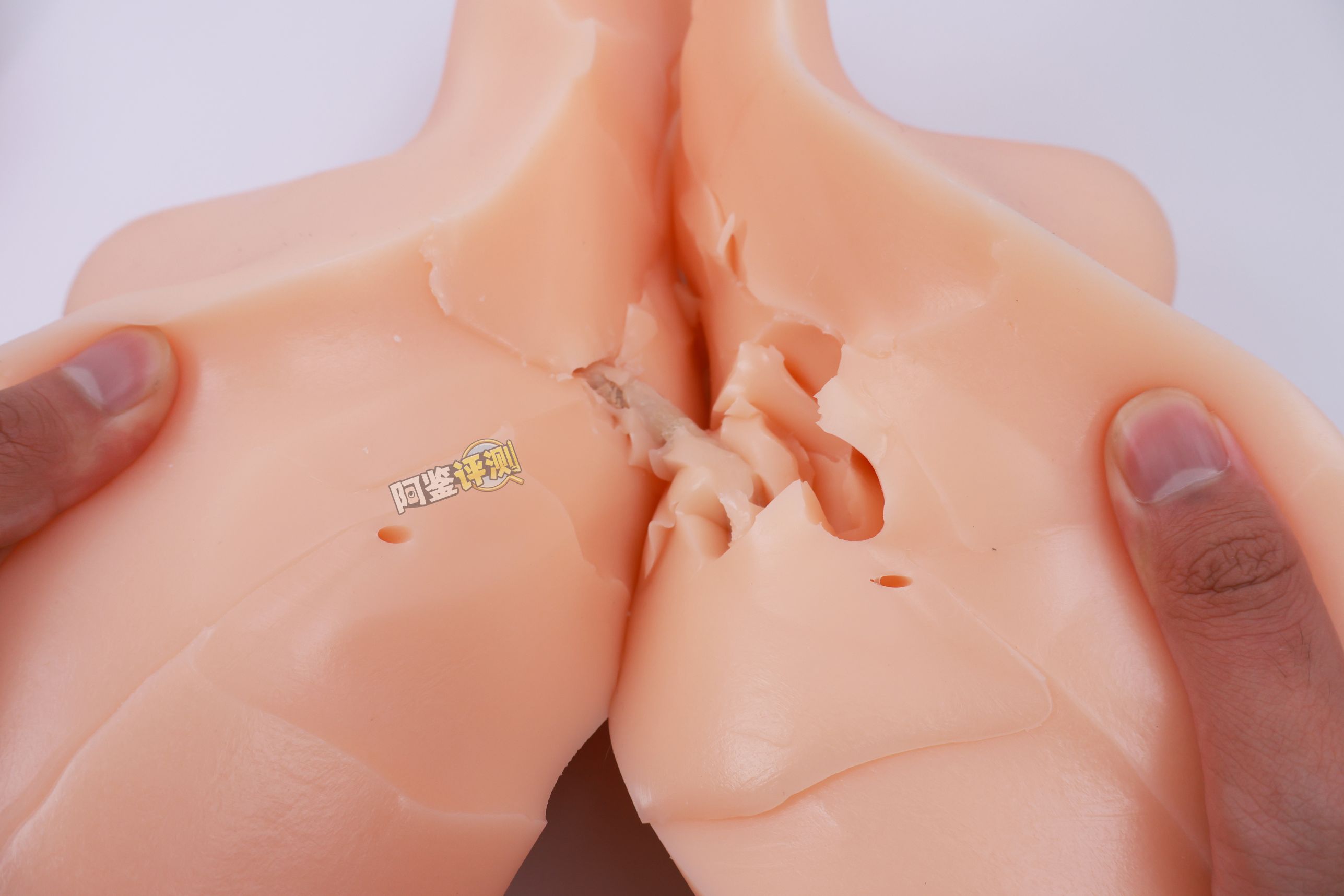 魔眼——“纯洁新娘（萝莉控）”评测！史中史，代工品控大翻车！让你的1500直接打水漂的半身