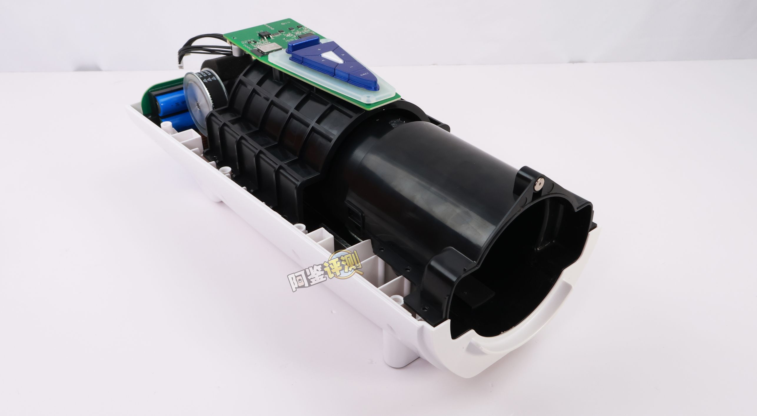 BONMOR——“纵腰精灵”评测！电动+大臀模？感觉像“弗兰肯斯坦”里的缝合怪一样的倒模...