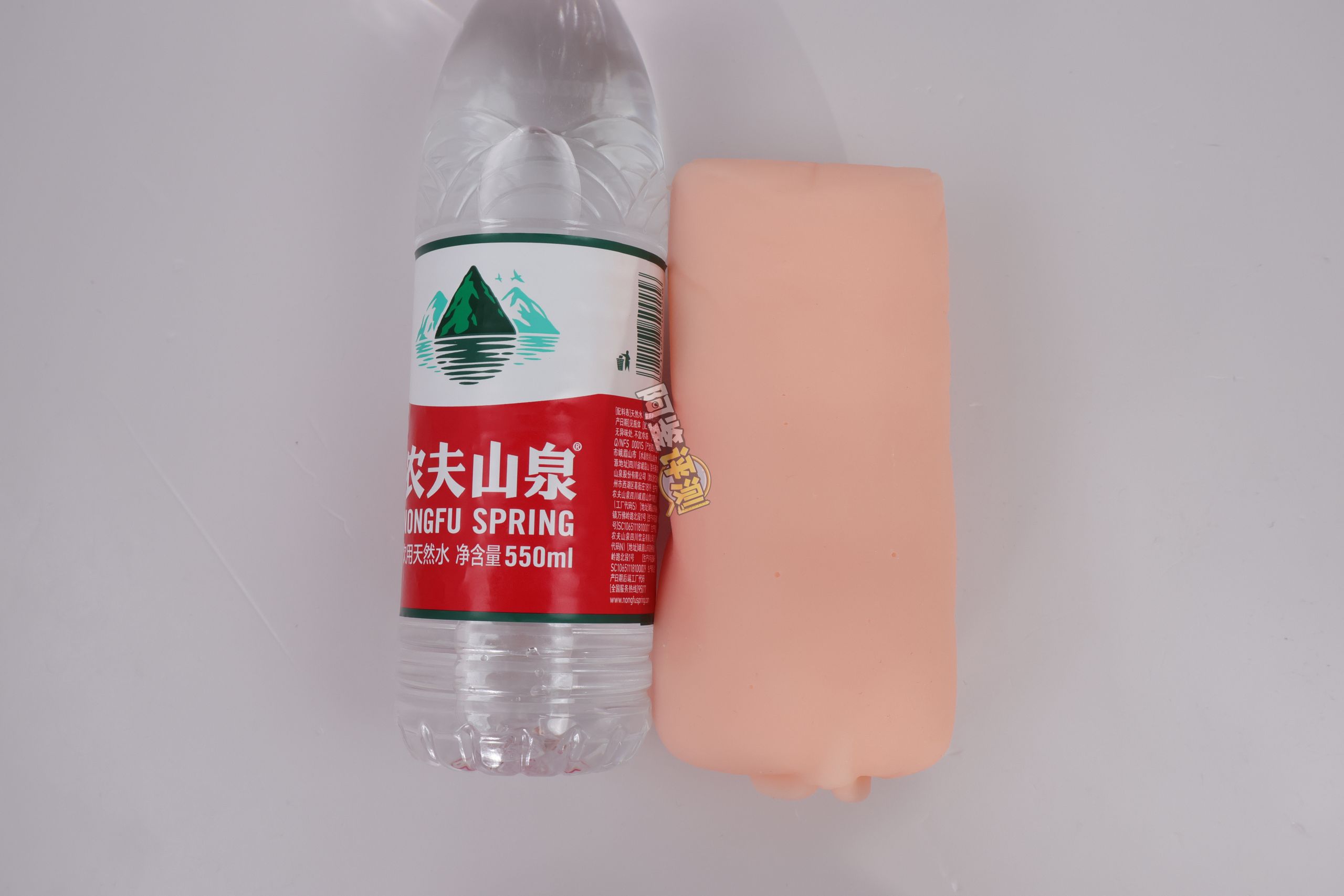 汤马托易士——“乳虐牢笼—人妻搜查官”评测！藏在变态联名包装下的，是超实用的复杂触手