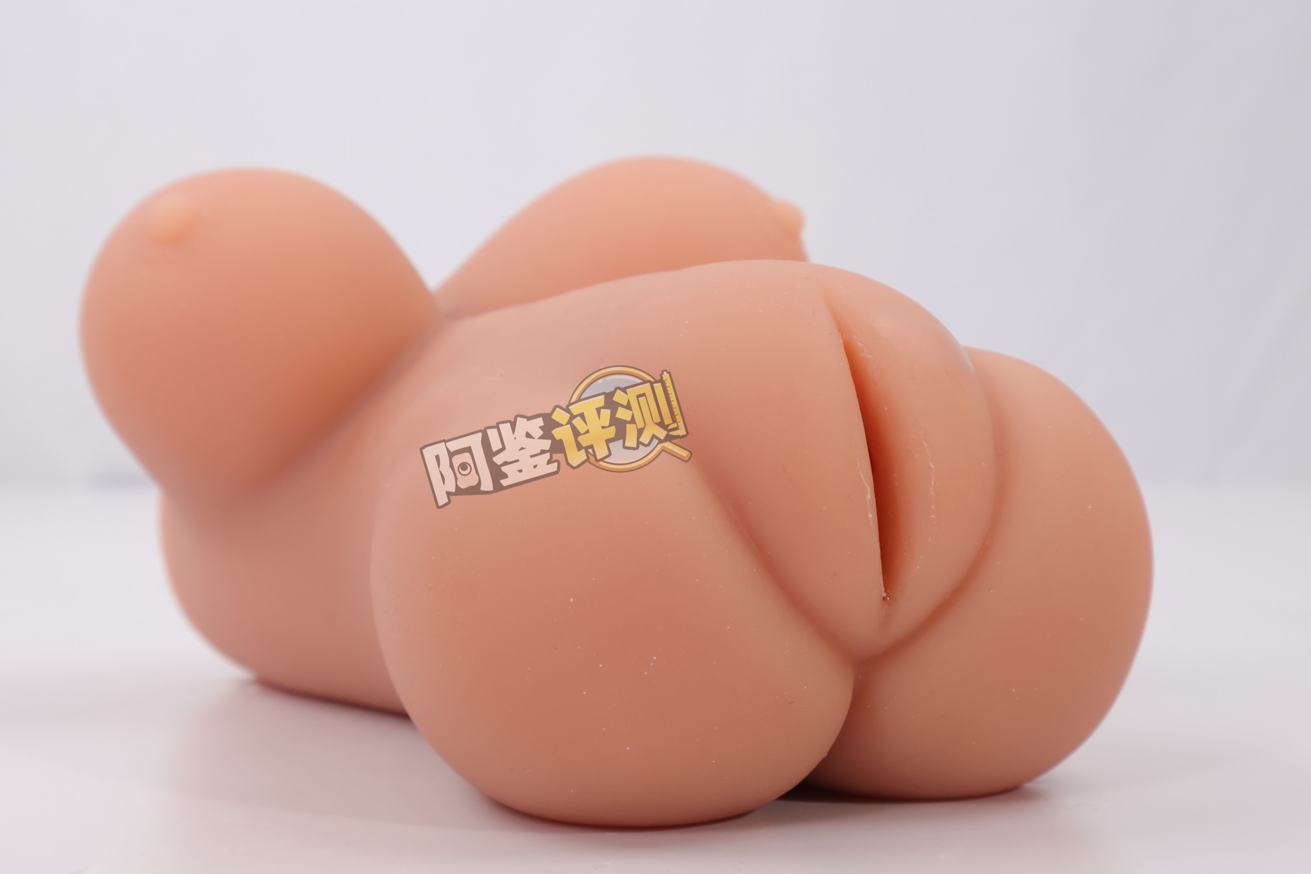 魔眼——“蠢GAL”评测！观感猎奇夸张的“肋骨形”咬合结构，但我用着真的没啥感觉....