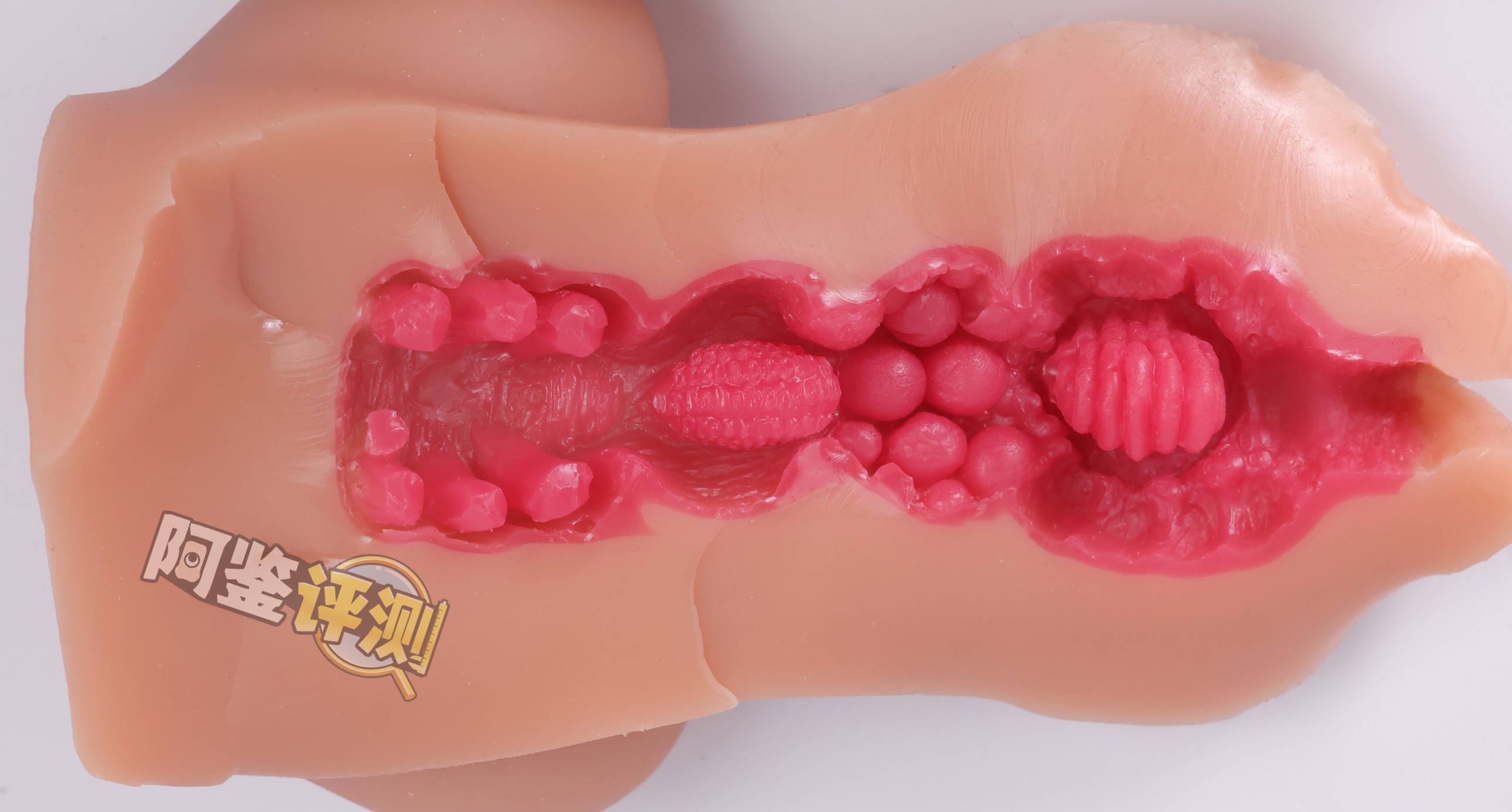 魔眼——“蠢GAL”评测！观感猎奇夸张的“肋骨形”咬合结构，但我用着真的没啥感觉....