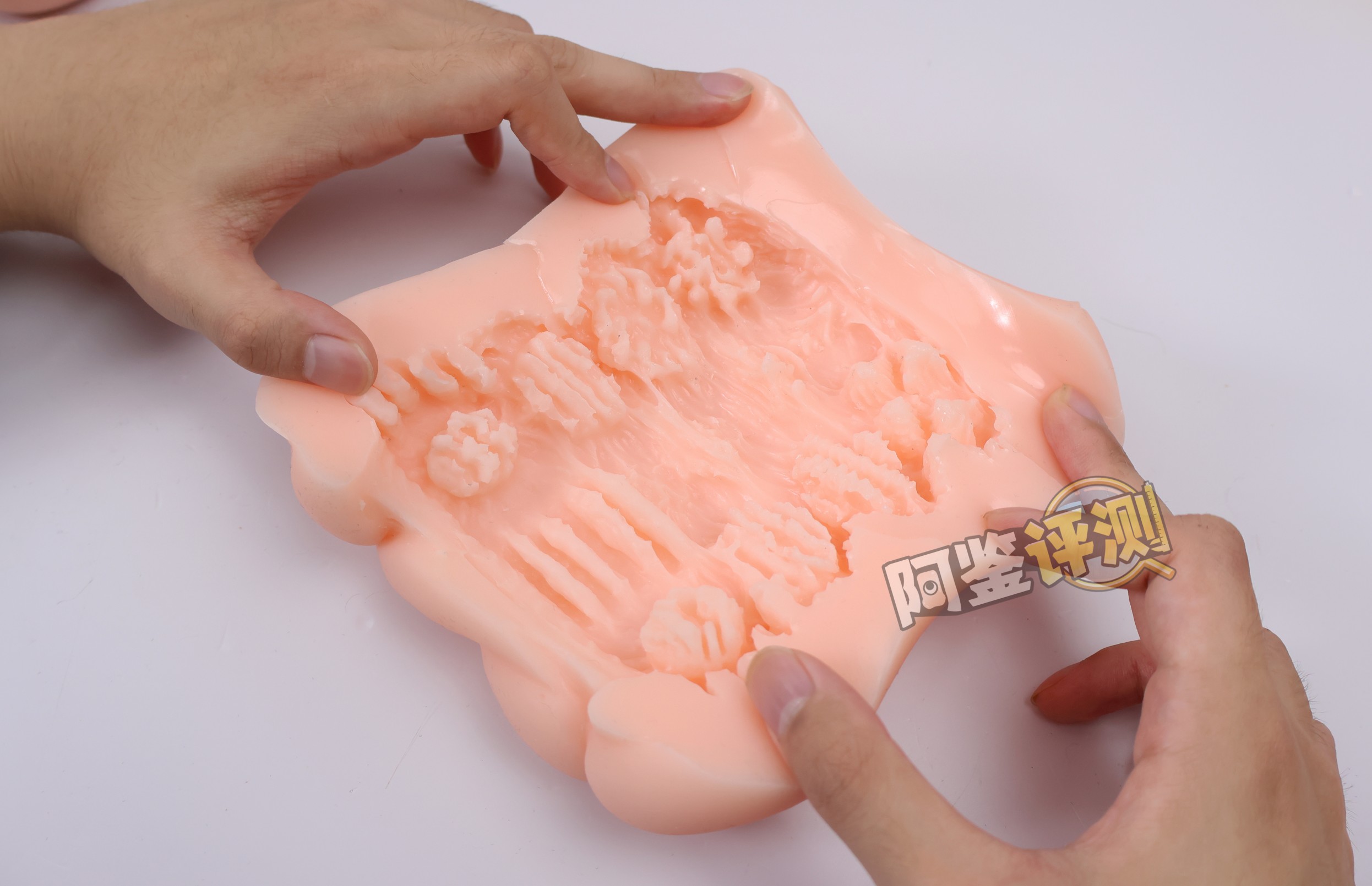 汤马托易士——“AIV-NO.09”评测！猎奇难用还是爽快软榨？TENGA gravity的“劣化版”