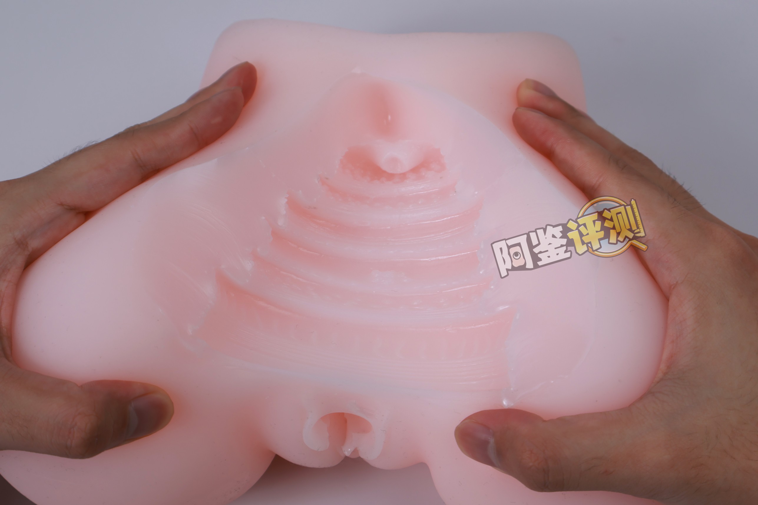 TMT——“星野爱丽丝”评测！软感不错，但个头太小，设计上也感觉有些普通