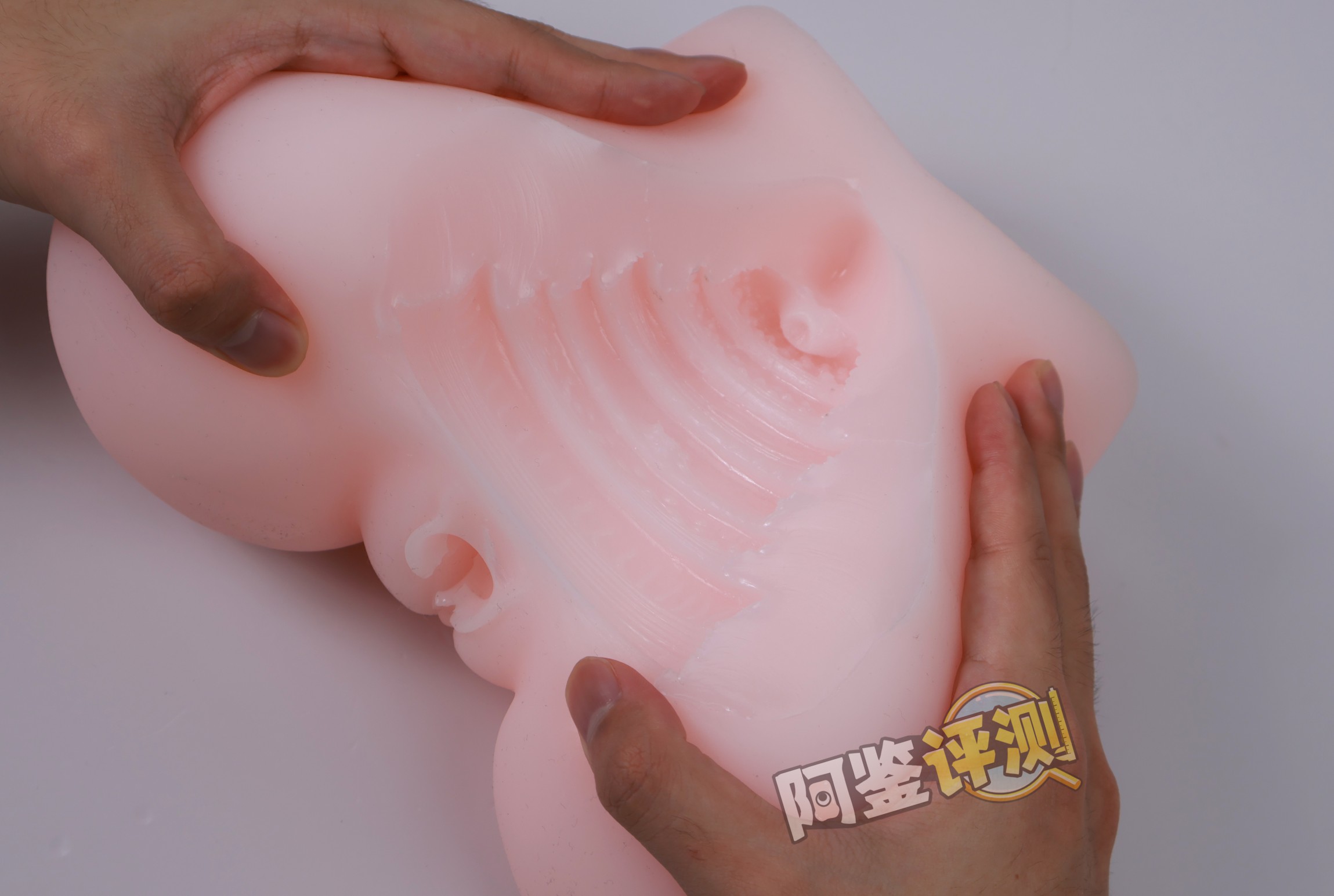 TMT——“星野爱丽丝”评测！软感不错，但个头太小，设计上也感觉有些普通