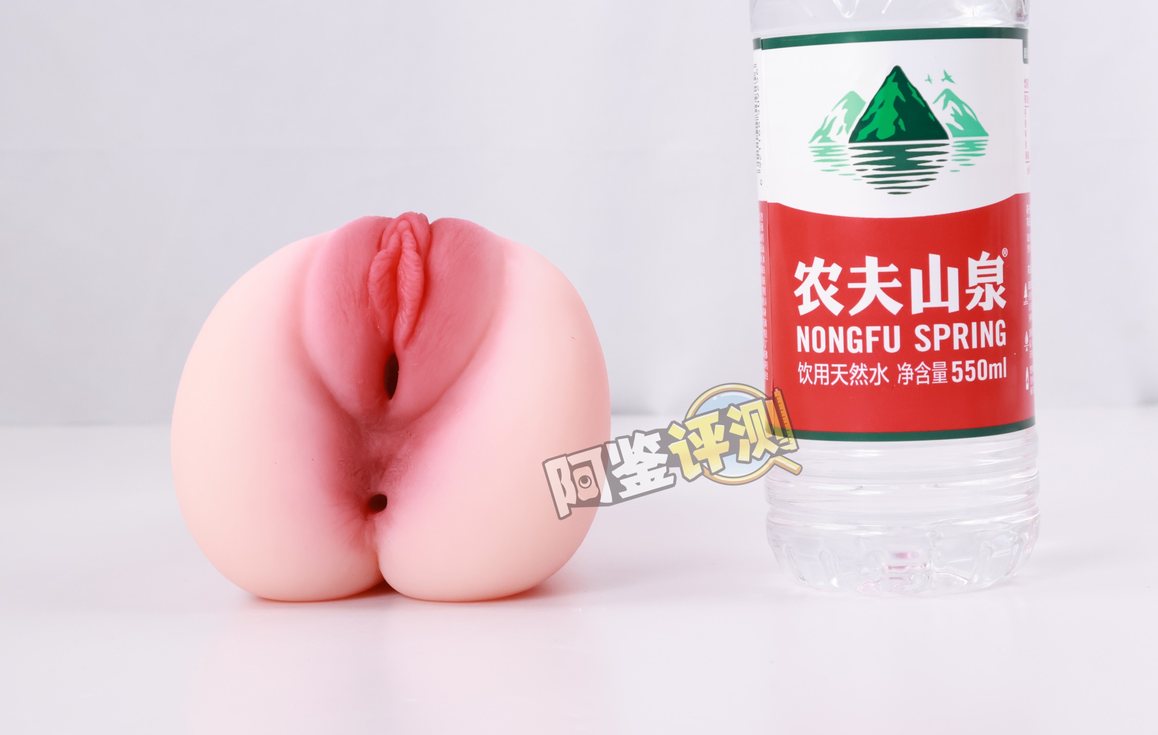 迷姬——“绯色回想—莉莉丝”评测！二次元手游联动飞机杯？竟然还有噱头拉满的破处设计...