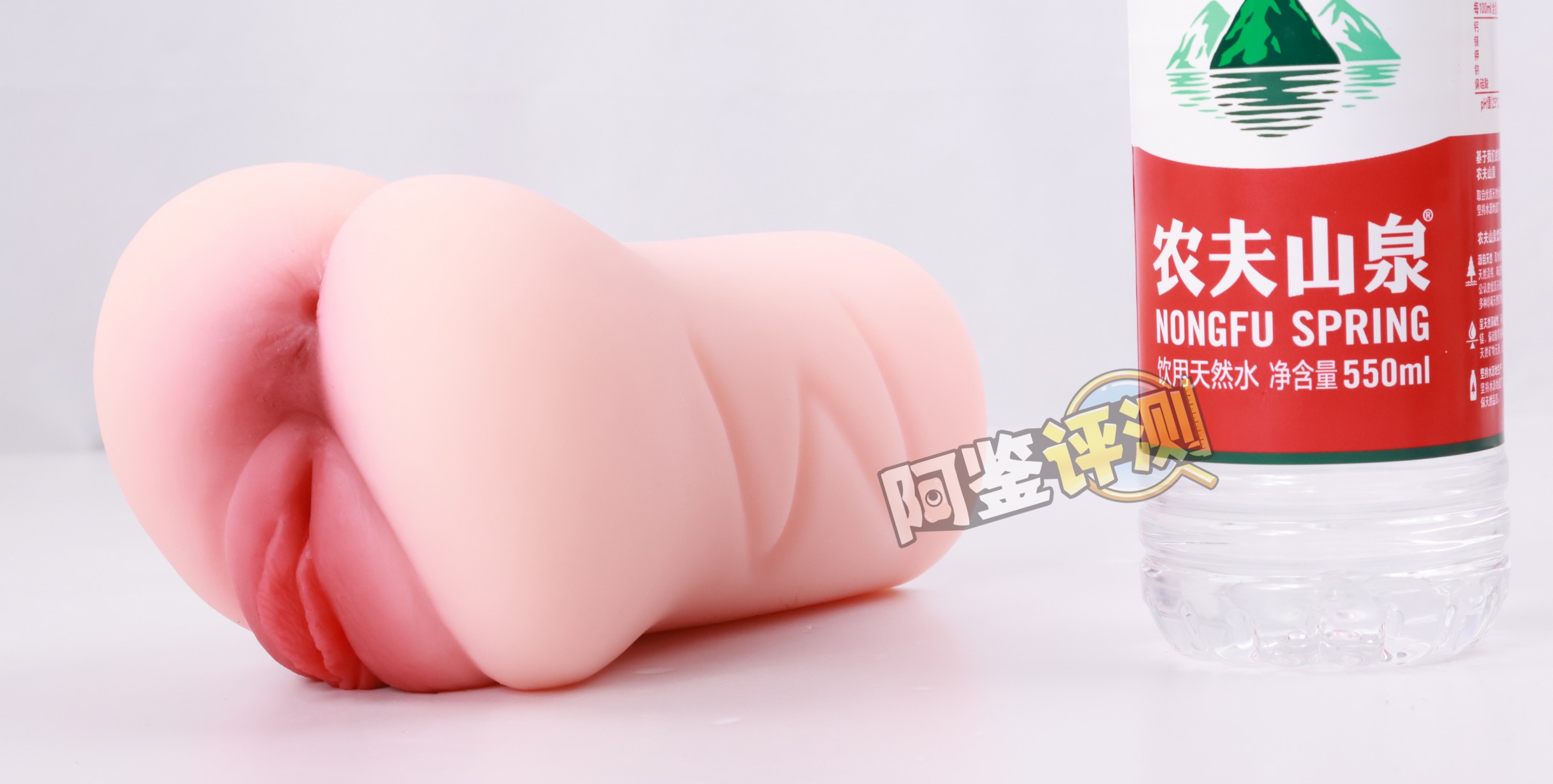 迷姬——“绯色回想—莉莉丝”评测!二次元手游联动飞机杯?竟然还有噱头拉满的破处设计...