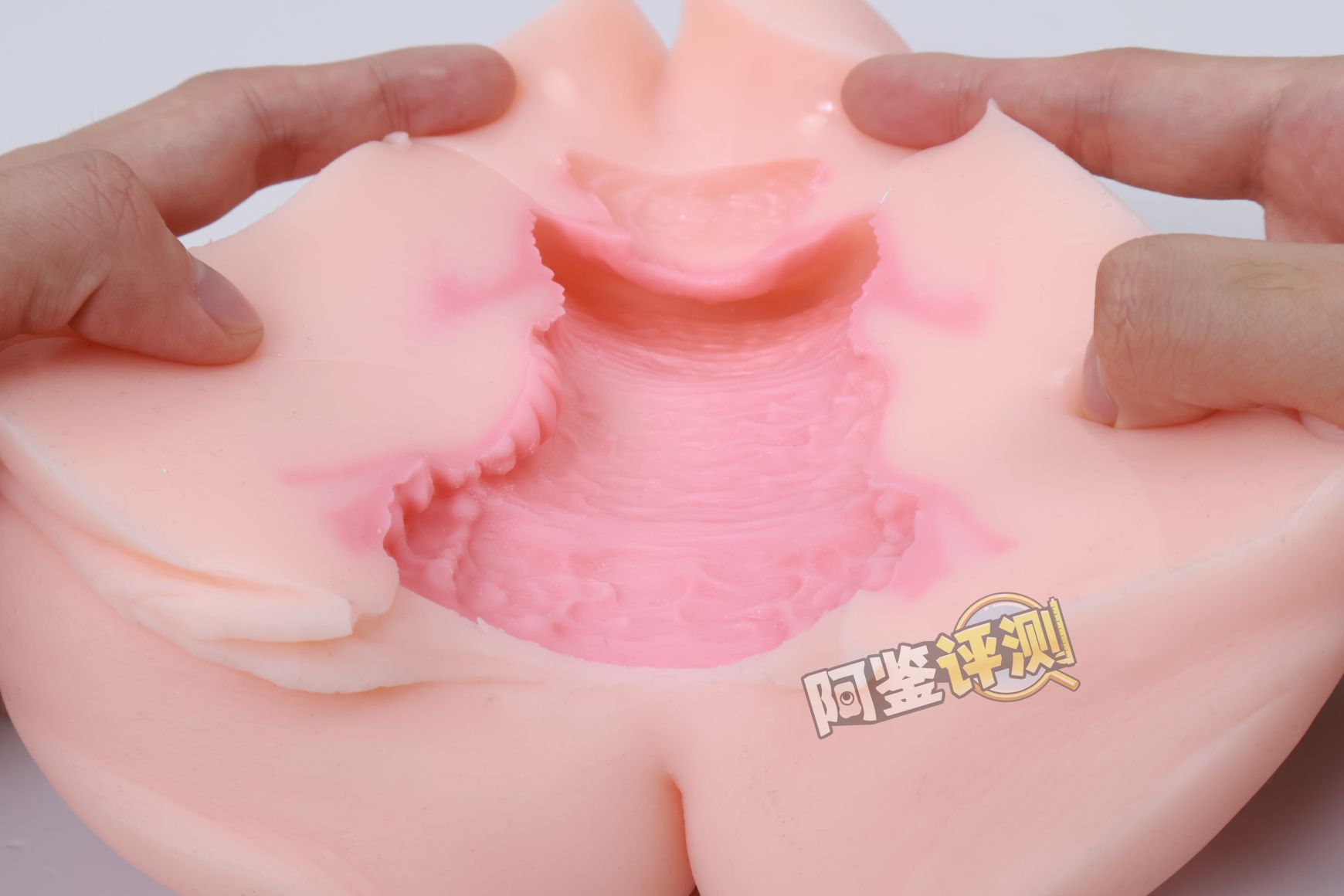 本形——“玩偶姐姐”评测！如此价格的产品，倒模技术竟然是这么差