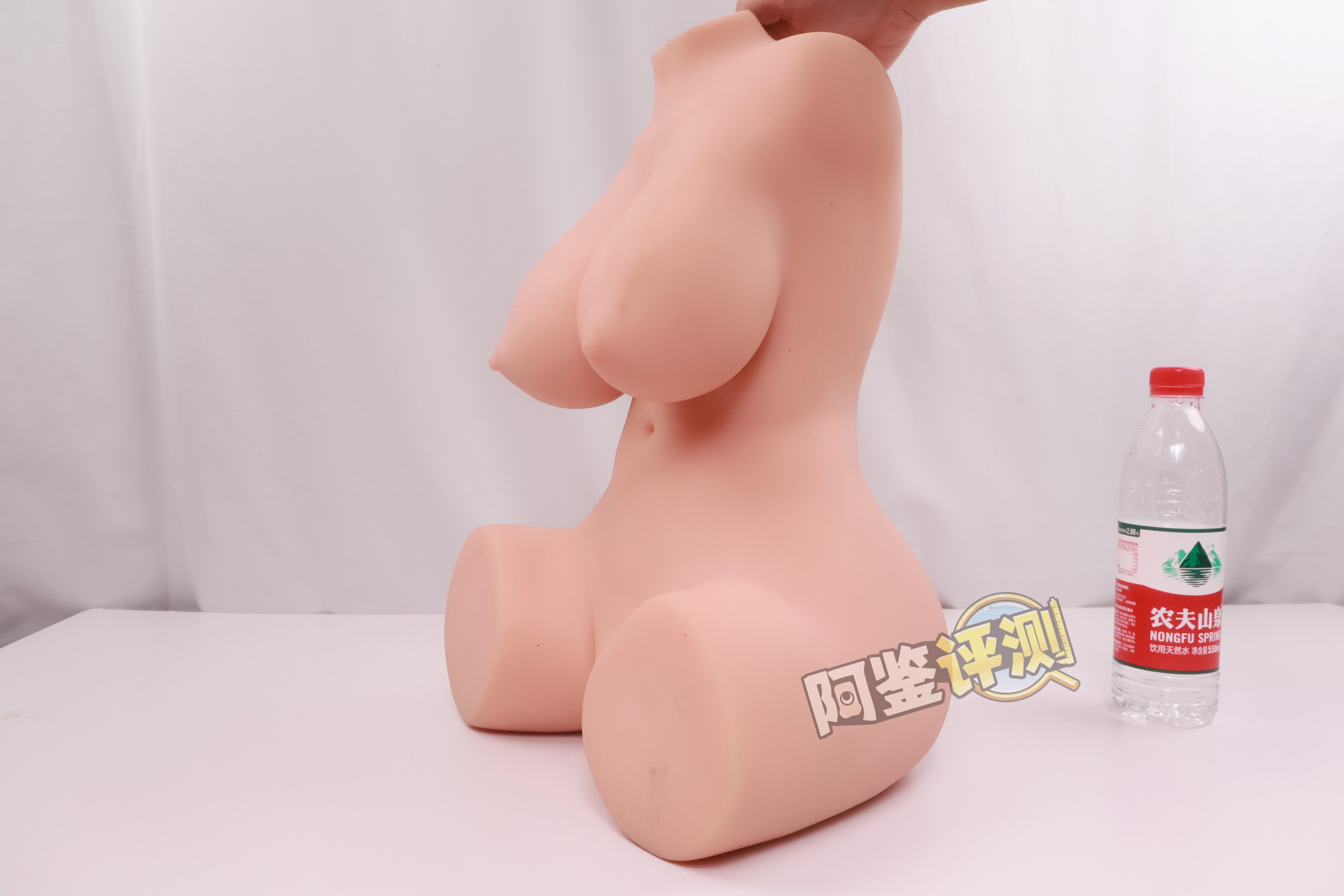 HMAX——“幻想女仆”评测！硬奶+固定腿部的大型倒模，插入有些不方便但至少床置比较好用