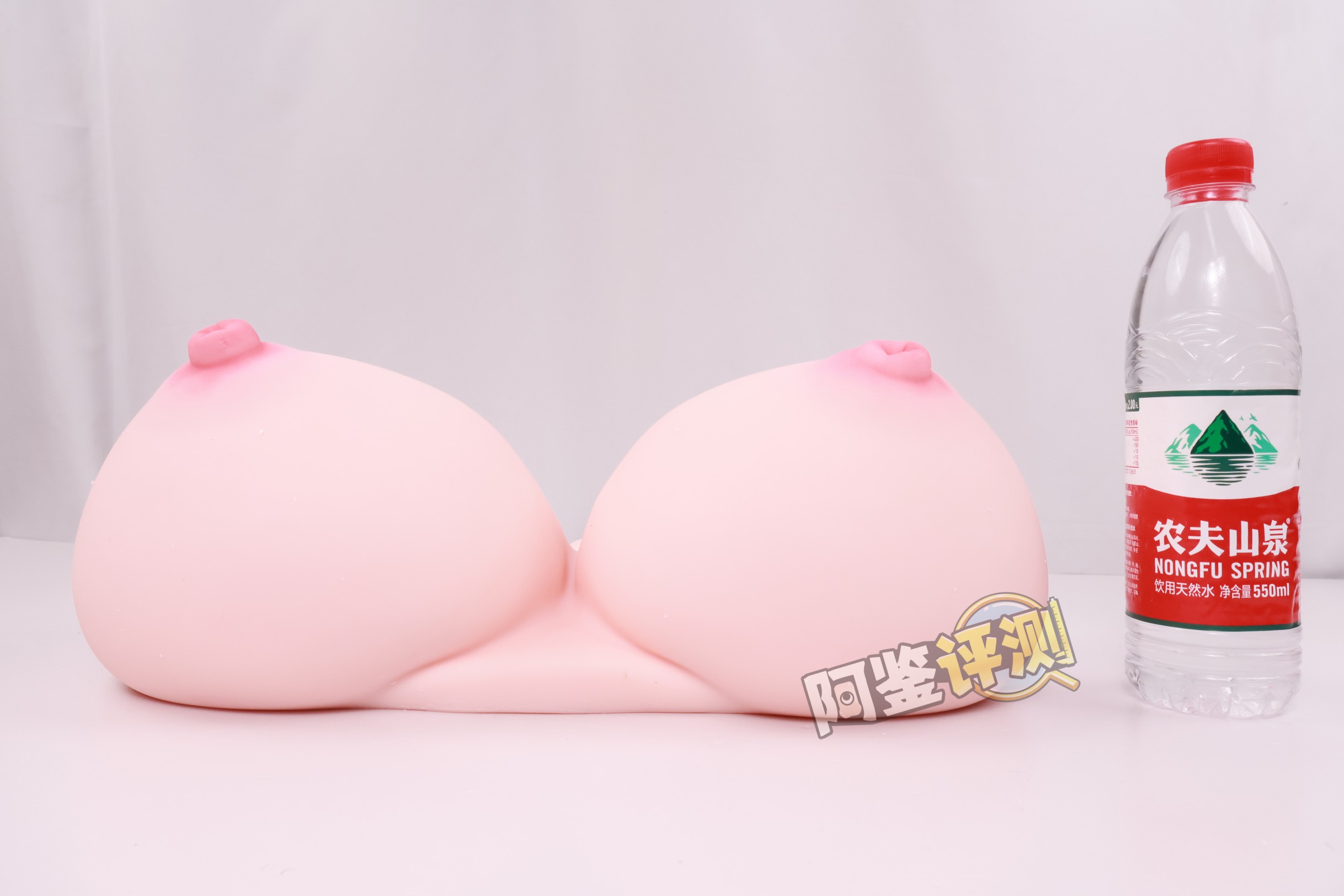 yokubou——“爆炸乳 OL”评测！无论是抚摸的手感，还是插入的使用感，都太糟糕了....