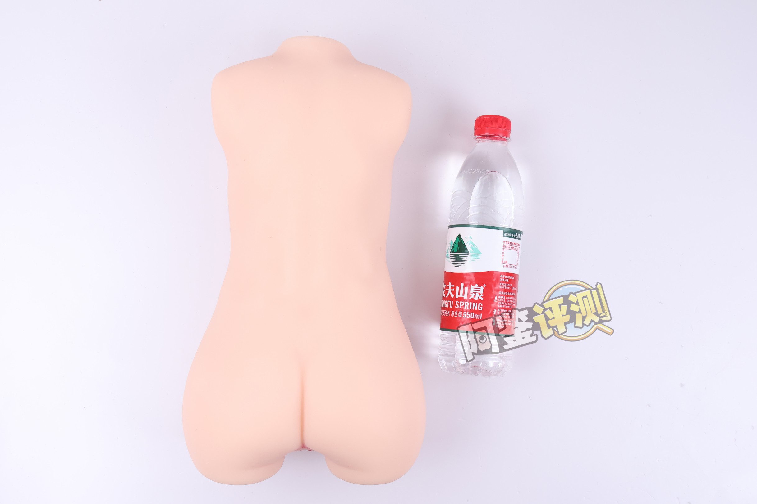 KAGUYANO——“柴慕斯"评测！高硬度的萝莉小身体倒模，你的乳头怎么尖尖的？