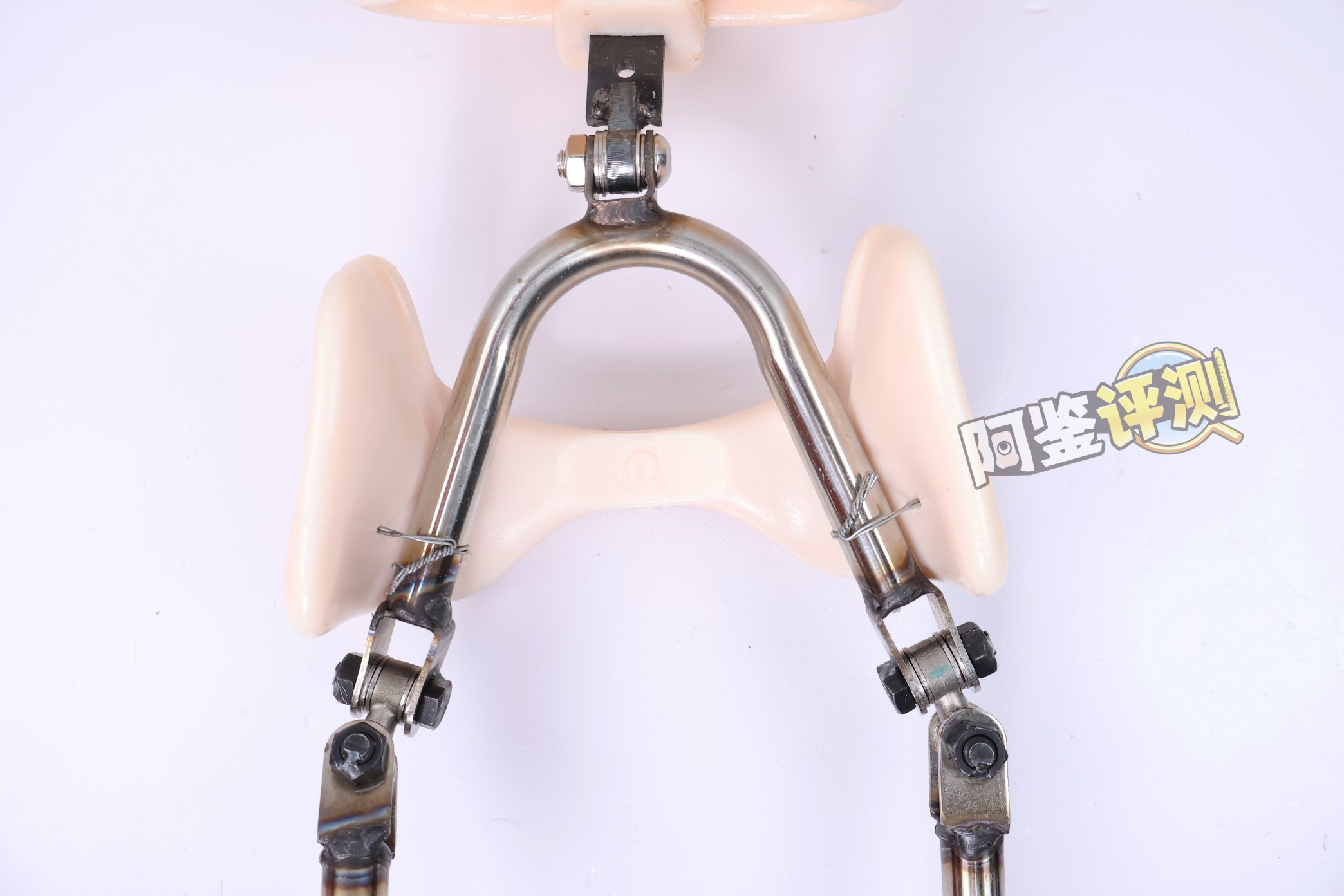 BONMOR——“美骨柔姬”评测！超级真实的肋骨握持感，但腿部和通道设计糟糕到难以相信