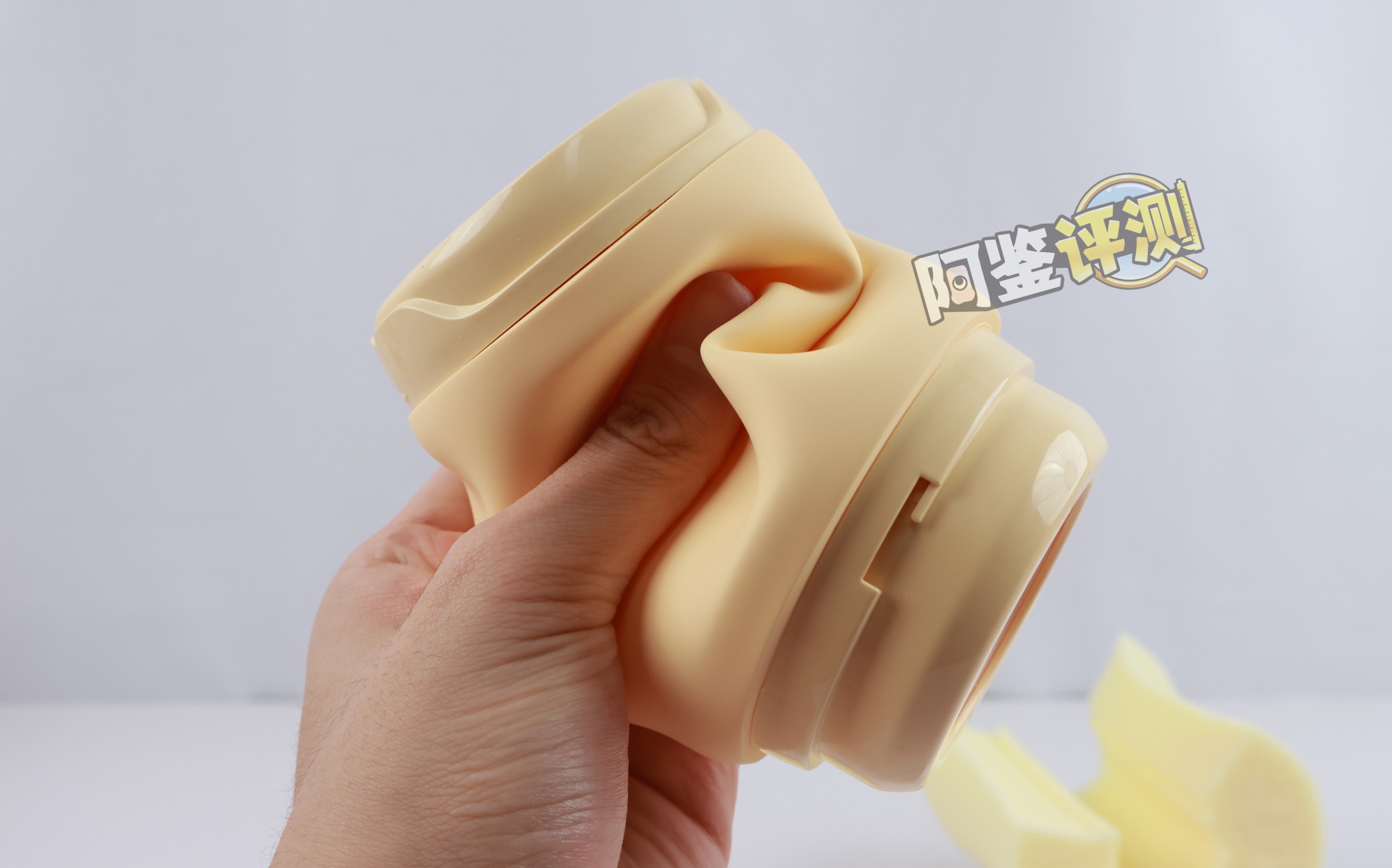 TENGA——“puffy（草莓粉/蛋奶黄）”评测！让人满头问号的奇葩设计，评测生涯至今吃过最精致的一坨使