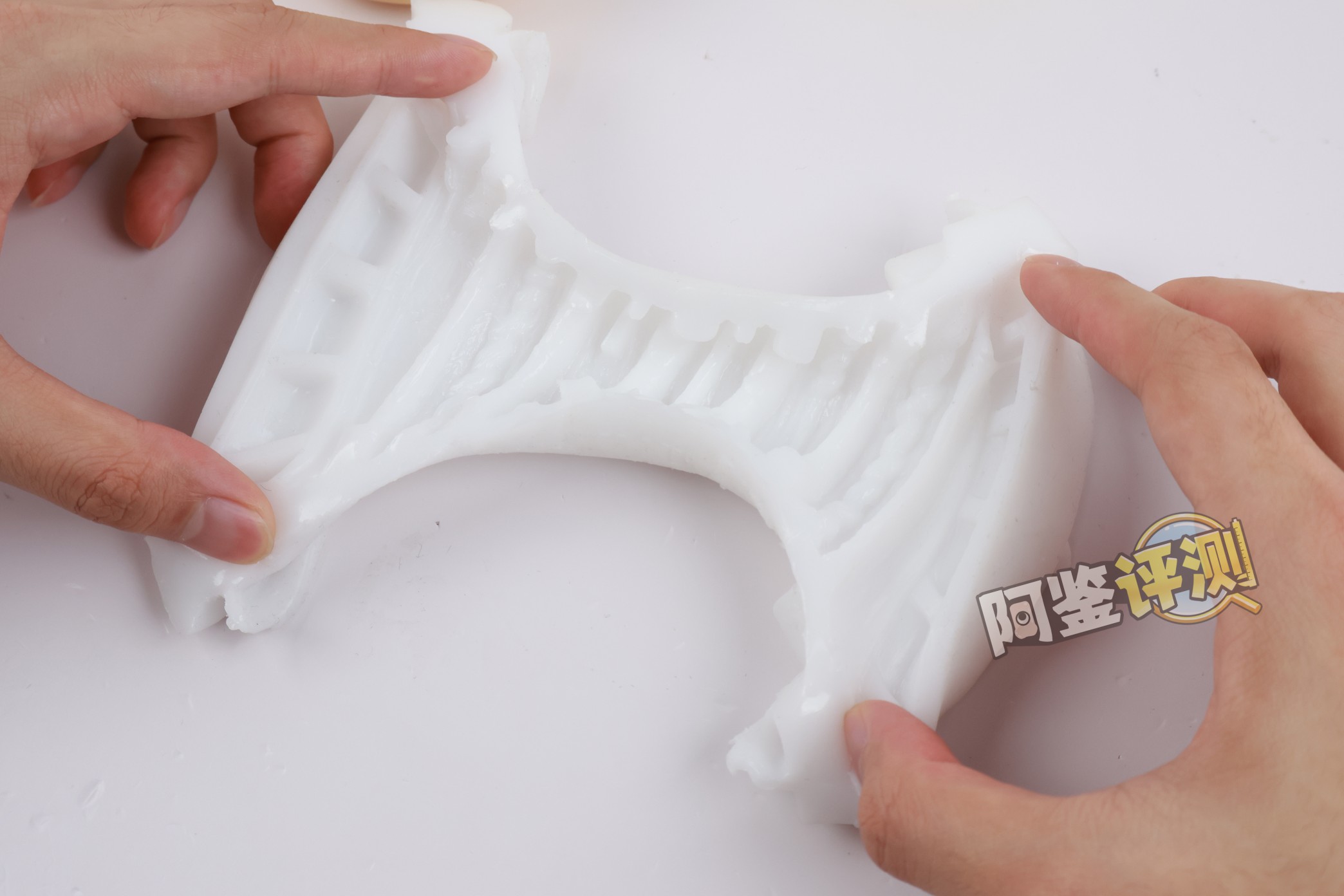 TENGA——“puffy（草莓粉/蛋奶黄）”评测！让人满头问号的奇葩设计，评测生涯至今吃过最精致的一坨使