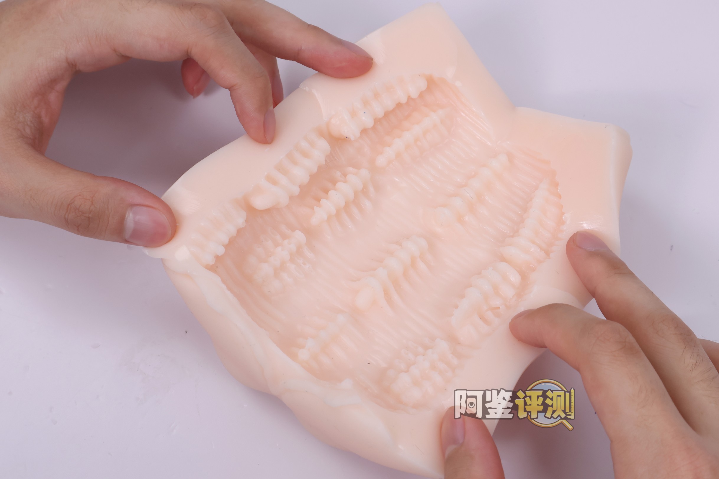 汤马托易士——“小真开发日记”评测！NTR调教系列新联名款，像是刷子一样的强烈刺激感