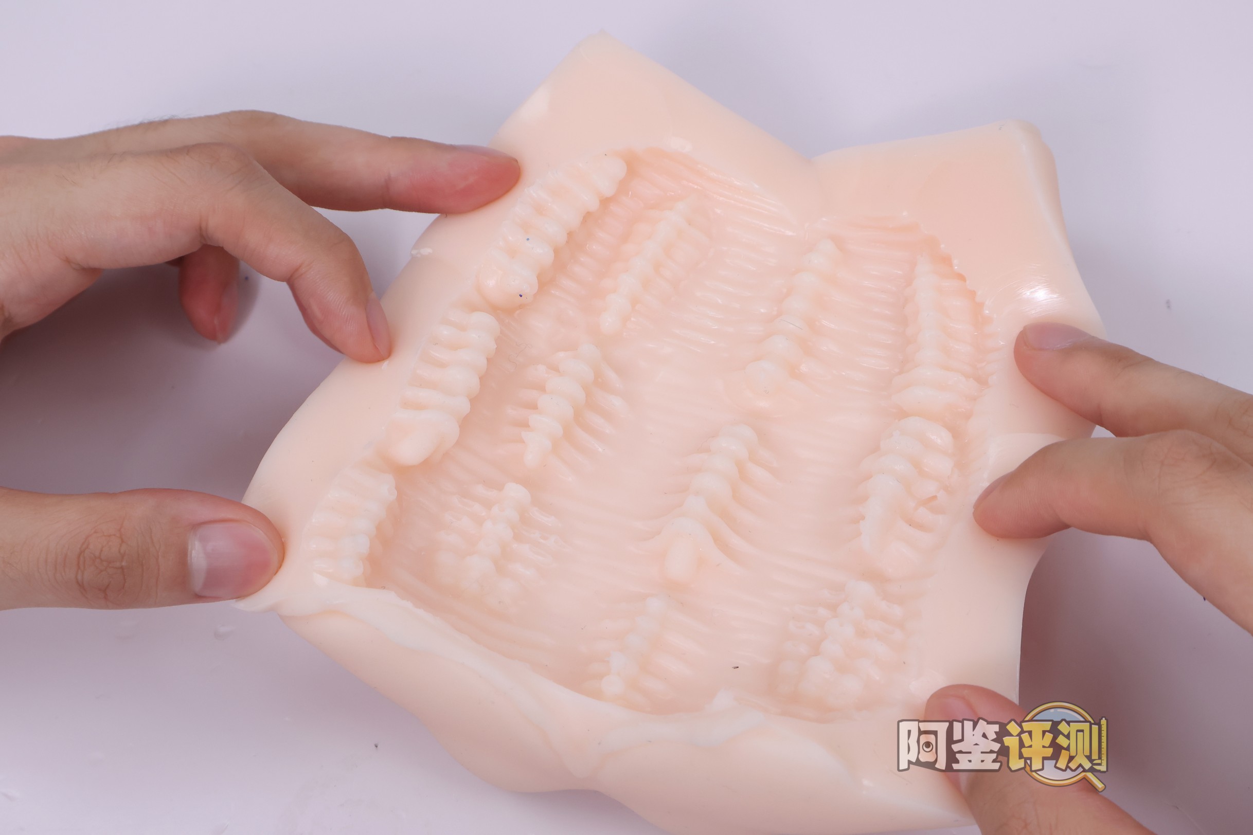 汤马托易士——“小真开发日记”评测！NTR调教系列新联名款，像是刷子一样的强烈刺激感